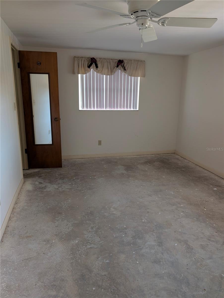 Primary Bedroom11X15