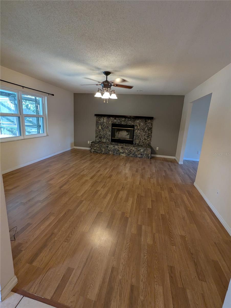 Beautiful Picture of Living Room