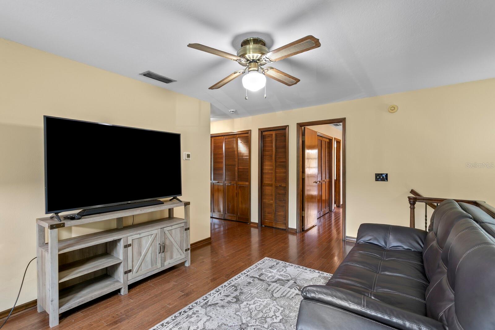 2nd floor bonus room