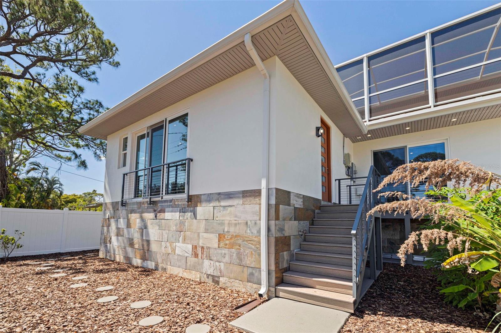 Separate guest house