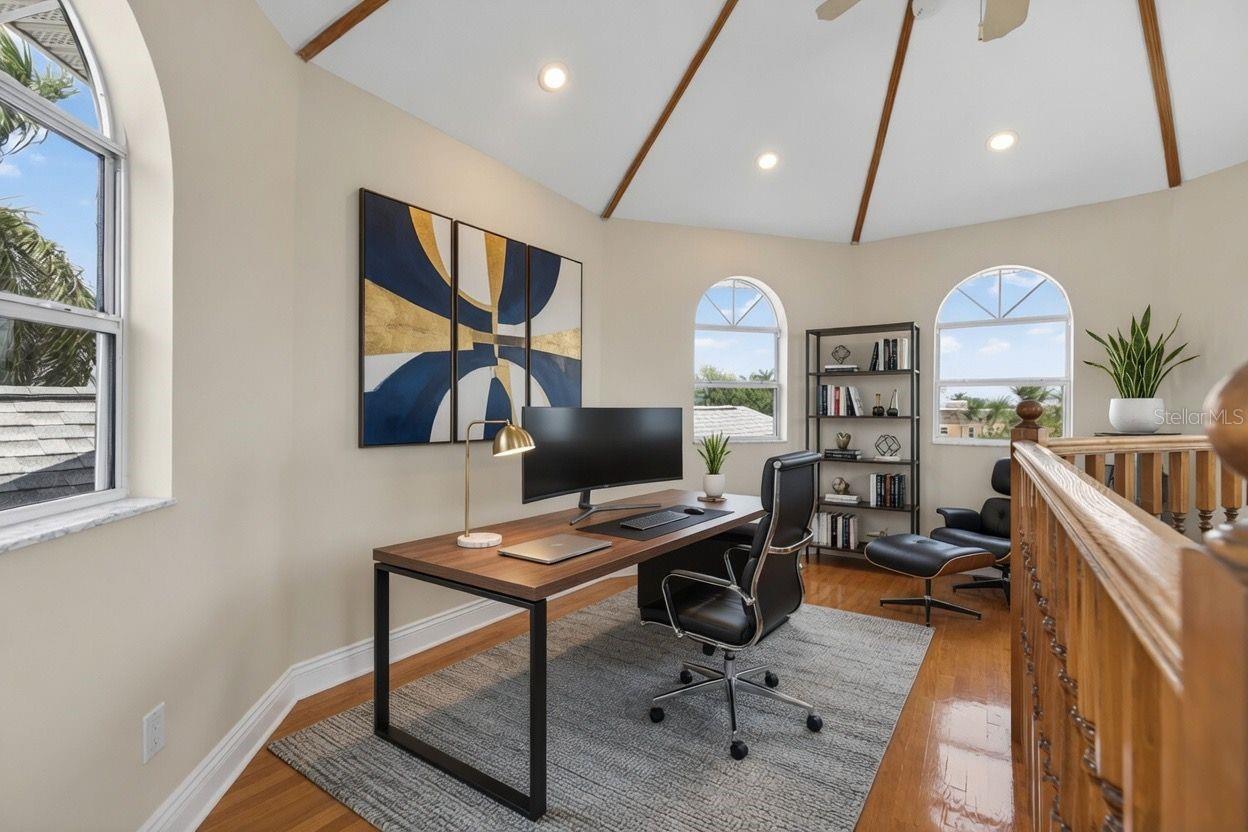 3rd Floor Look out tower