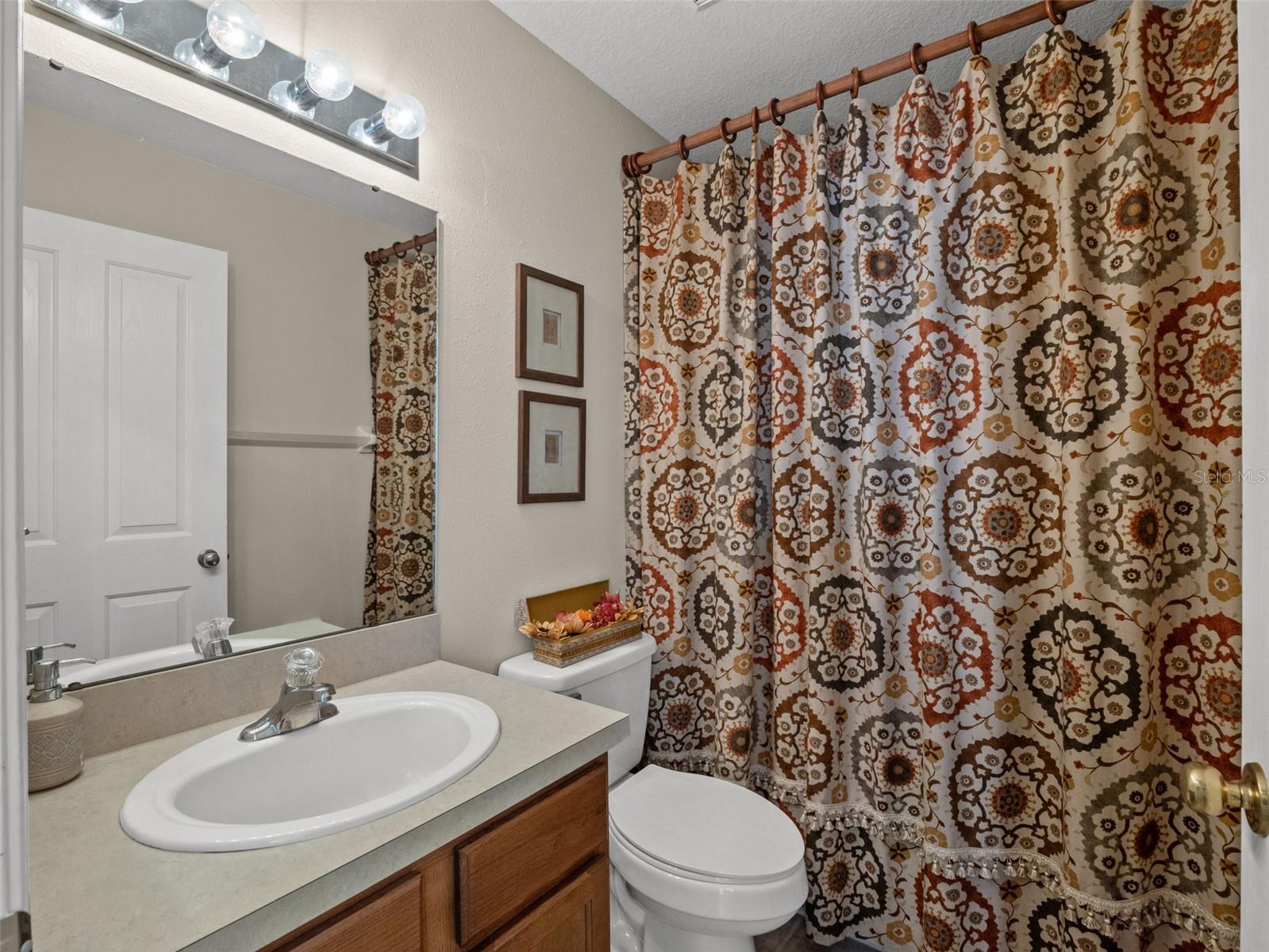 Bath 2 w/Tub Shower