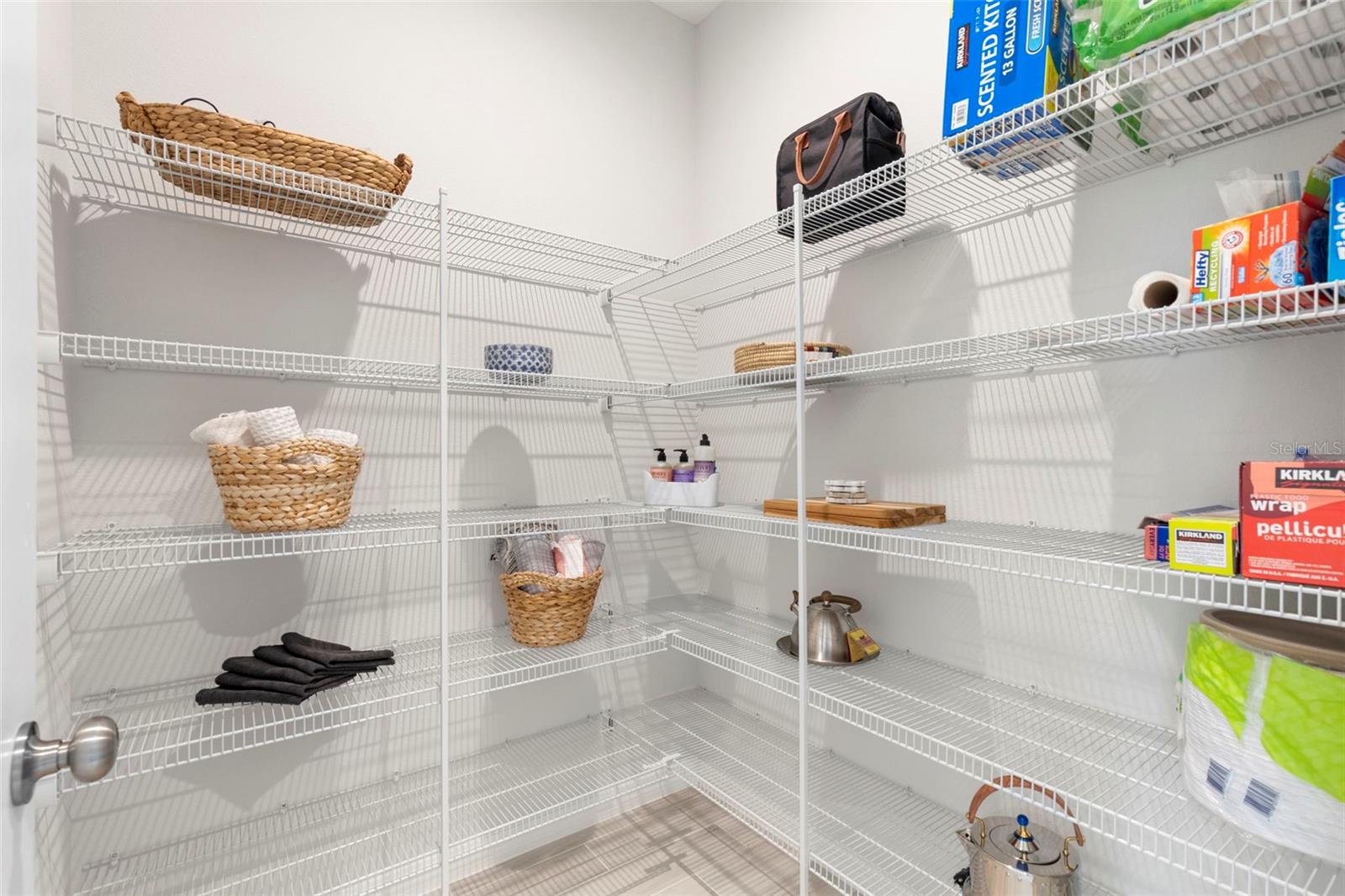 Walk-in Pantry