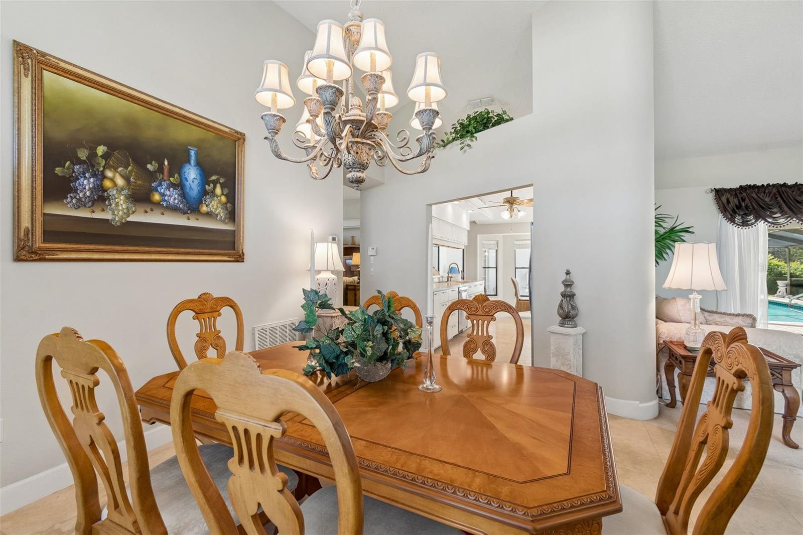 TB8501033