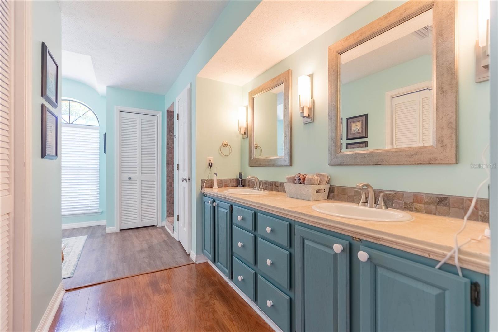 Soaking Tub