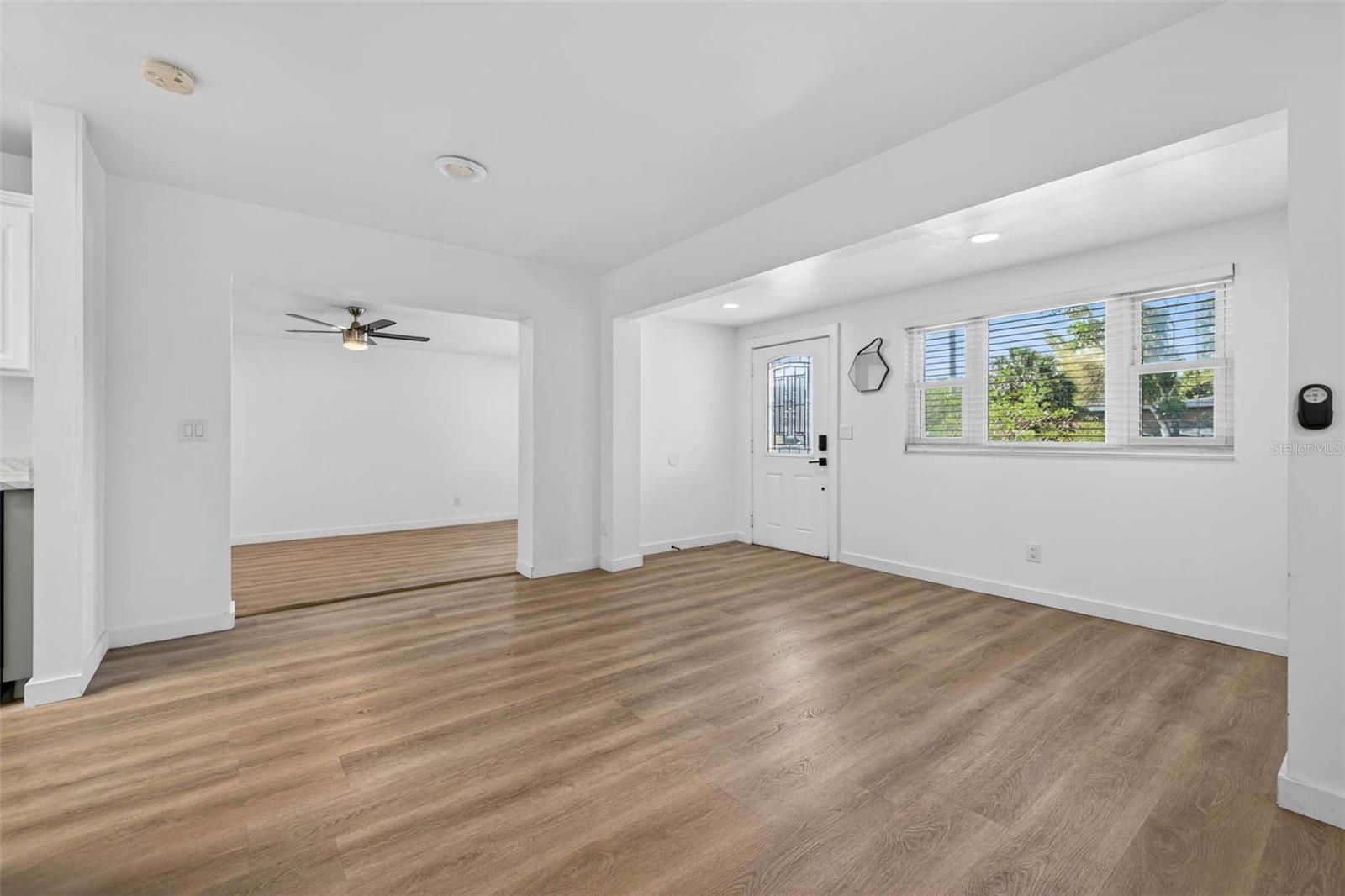 Living / dining area