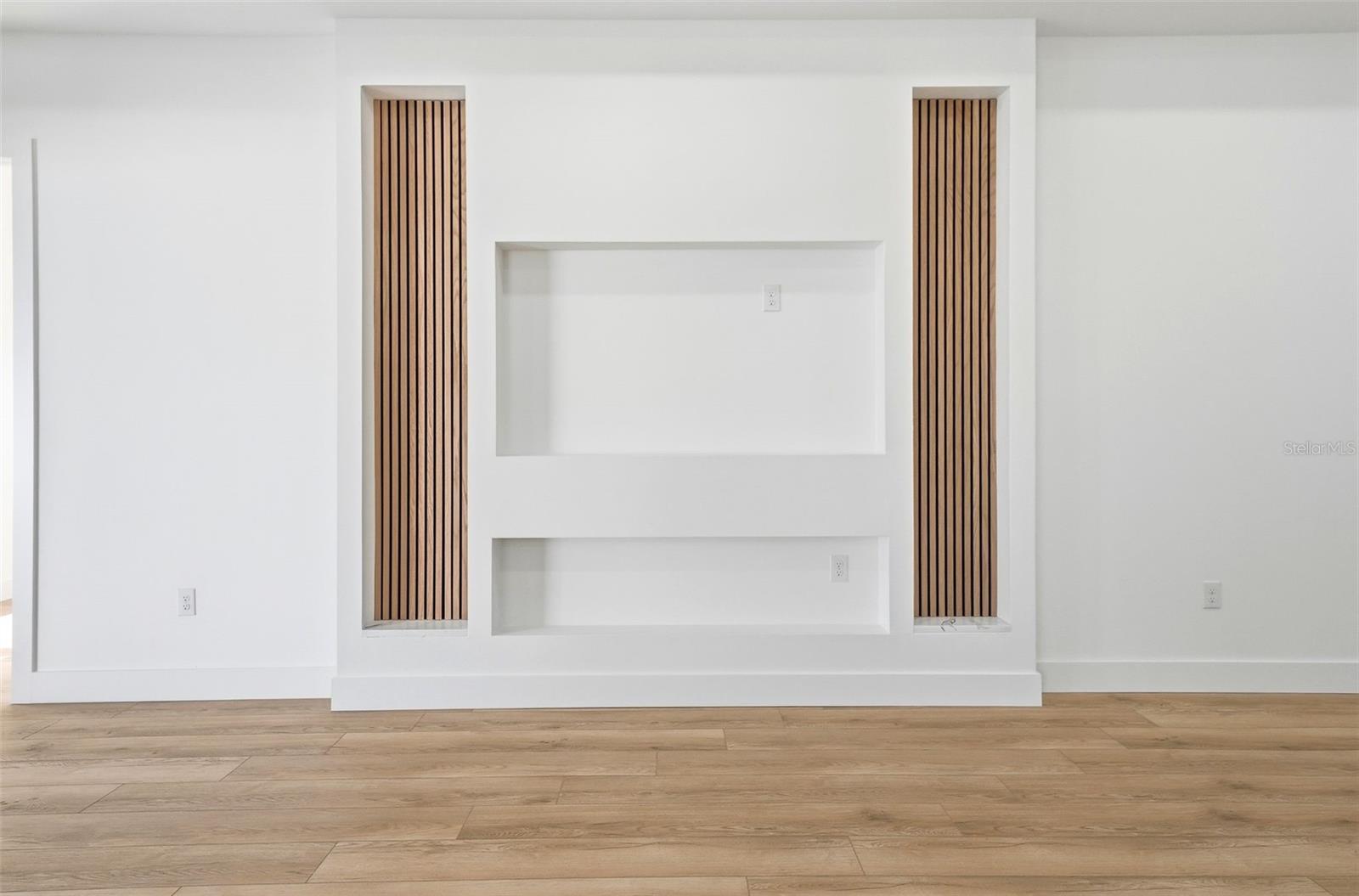 Entertainment Consul