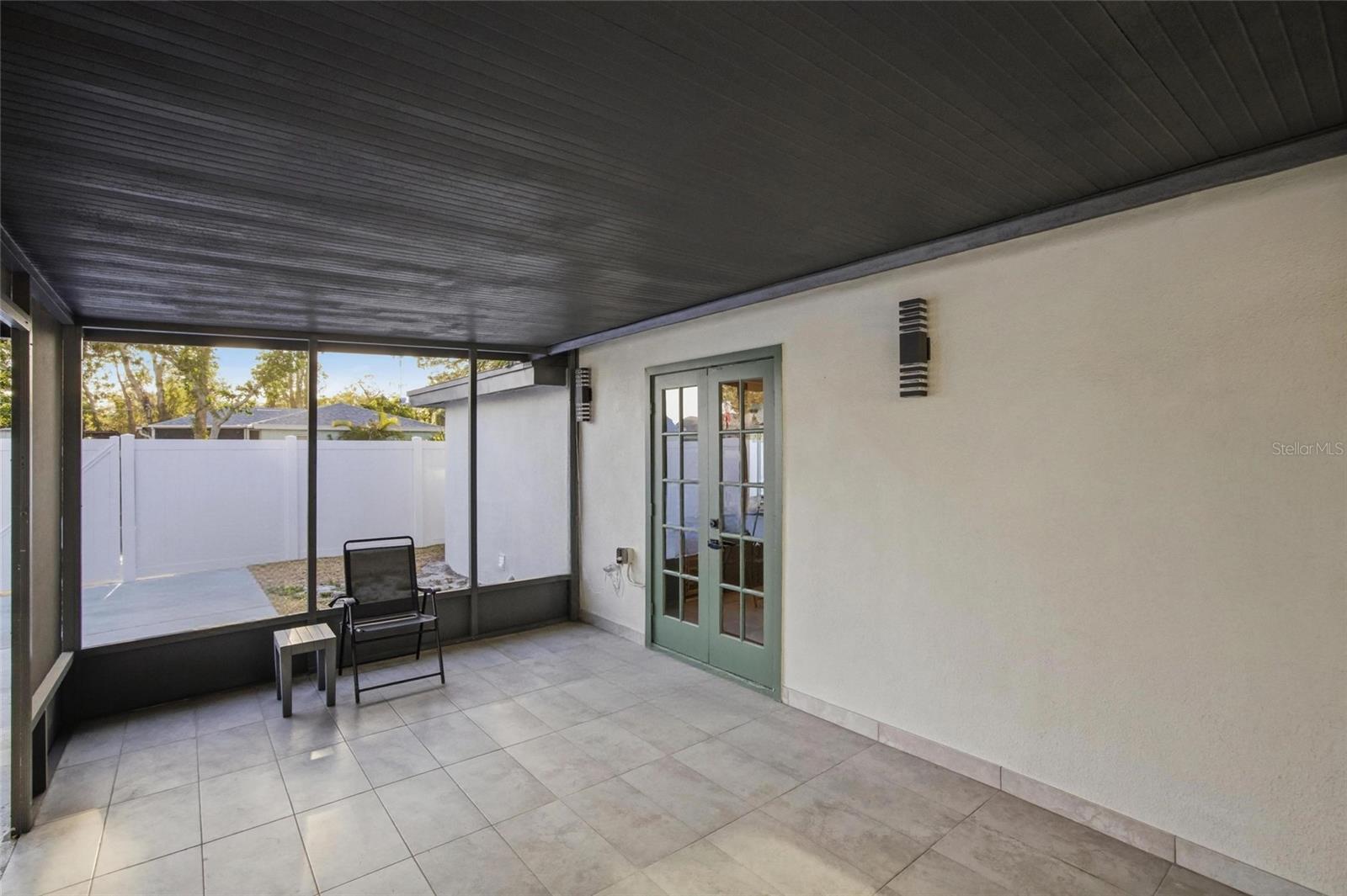 Covered Screened Lanai