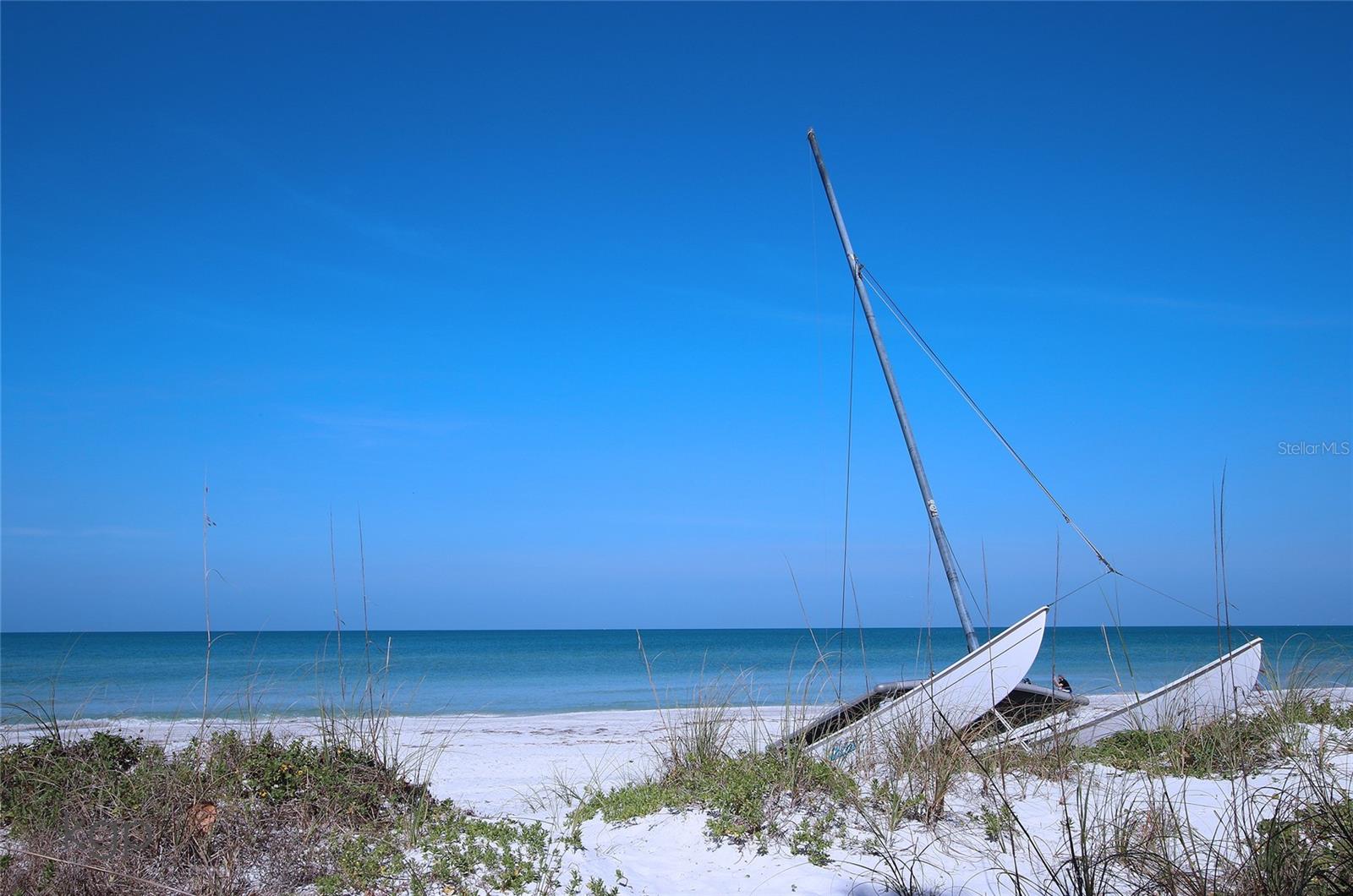 You can either walk or a quick drive will take you to Madeira Beach.