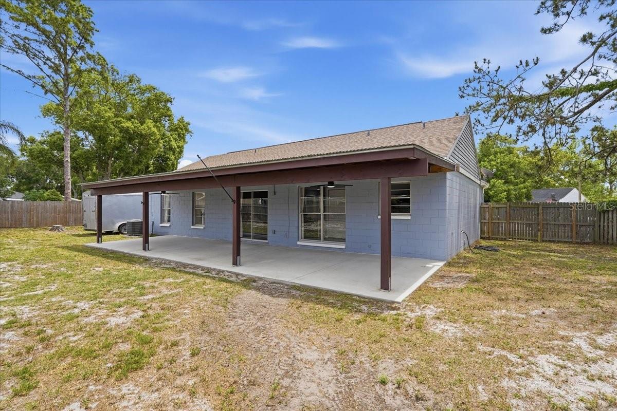 GREAT SPACE FOR INDOOR/OUTDOOR LIVING!