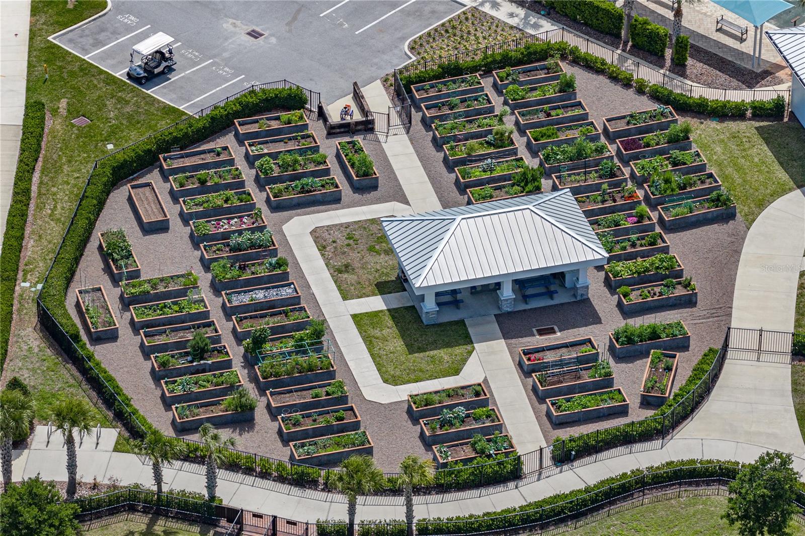 Community Garden Center