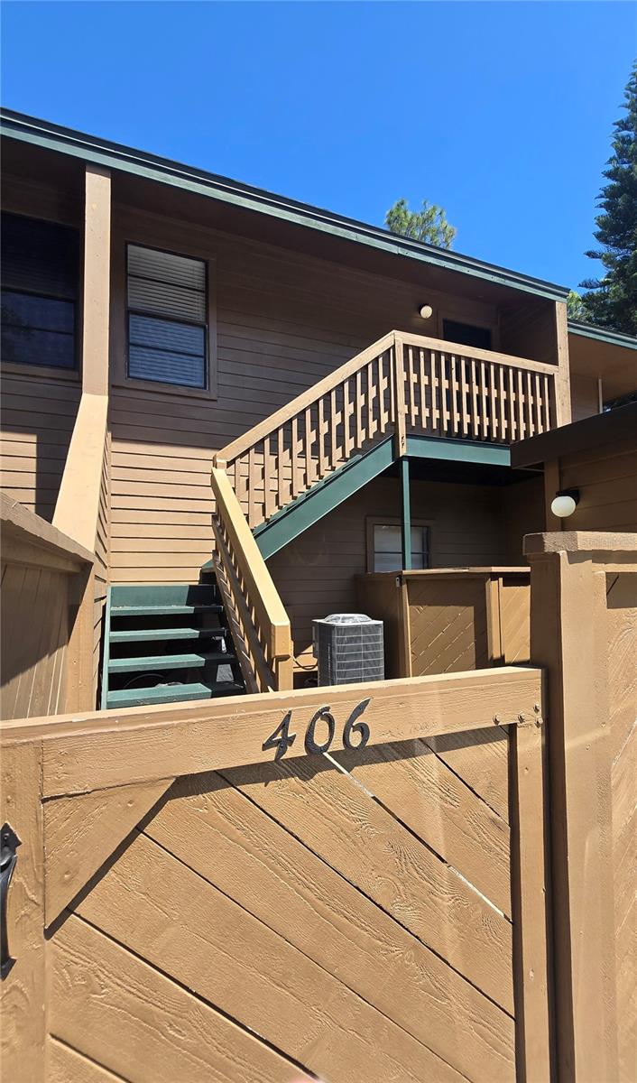 Your private courtroom, great for grilling, entertaining and relaxing