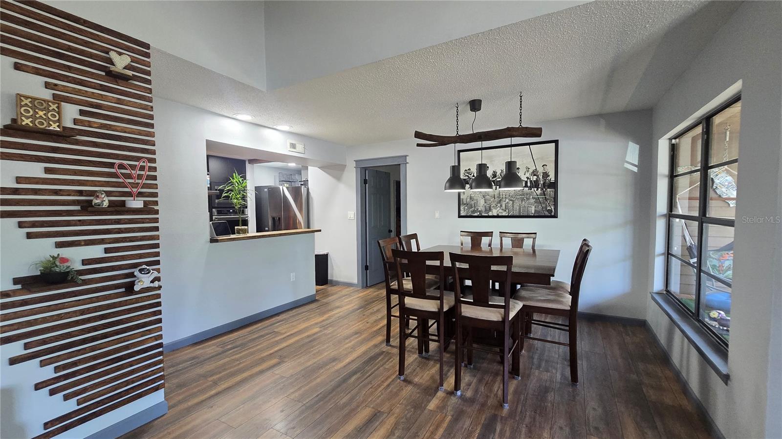 Cool feature wall in the livingroom