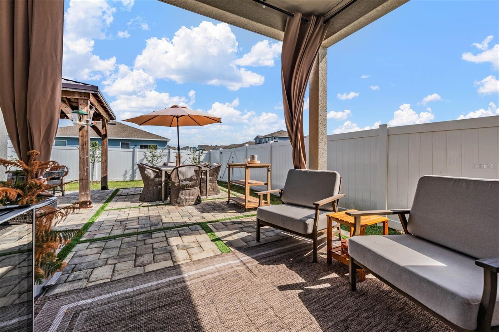 Covered Outdoor patio with fan