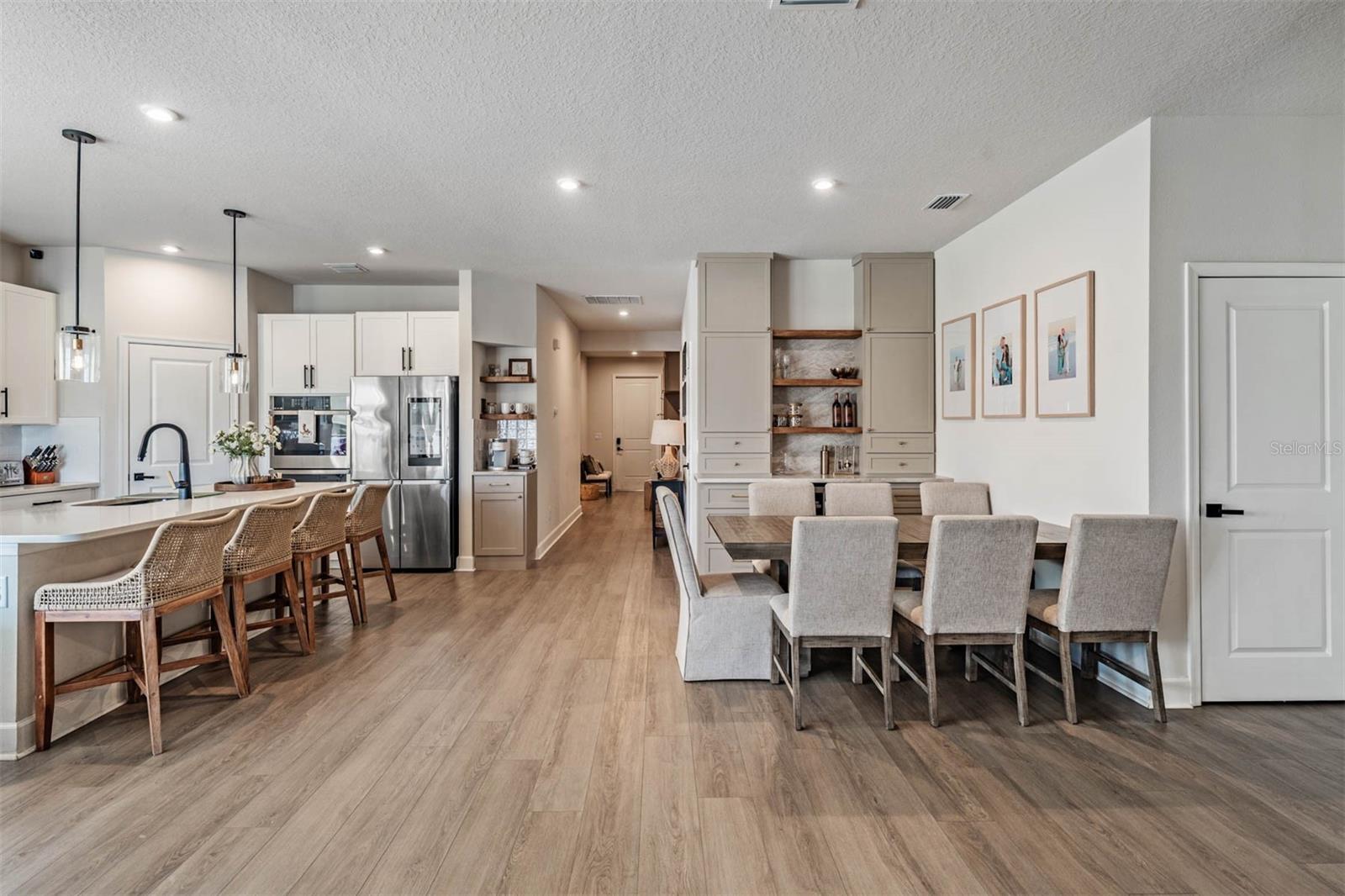 Great Entertaining space!