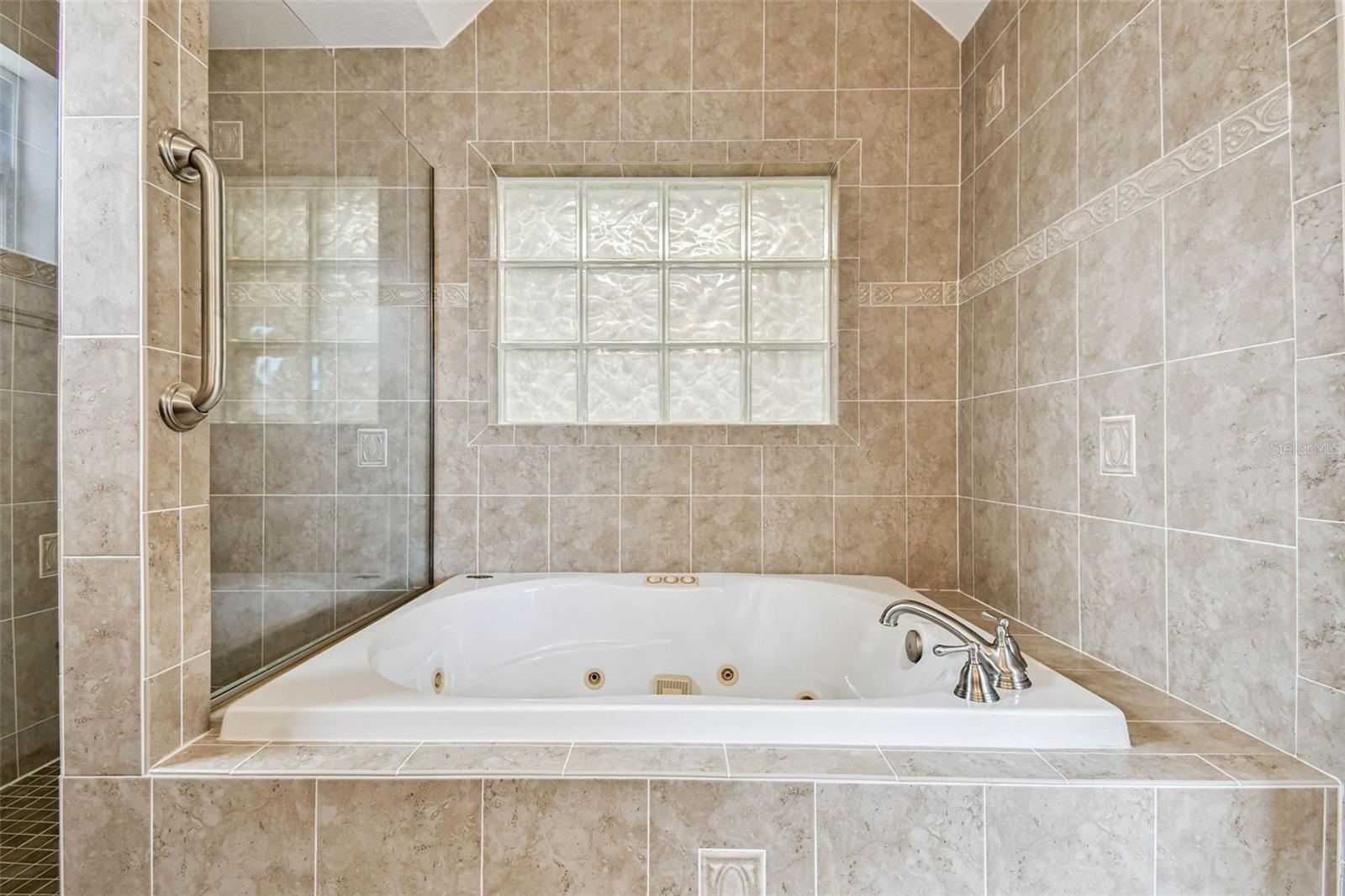 Garden Tub