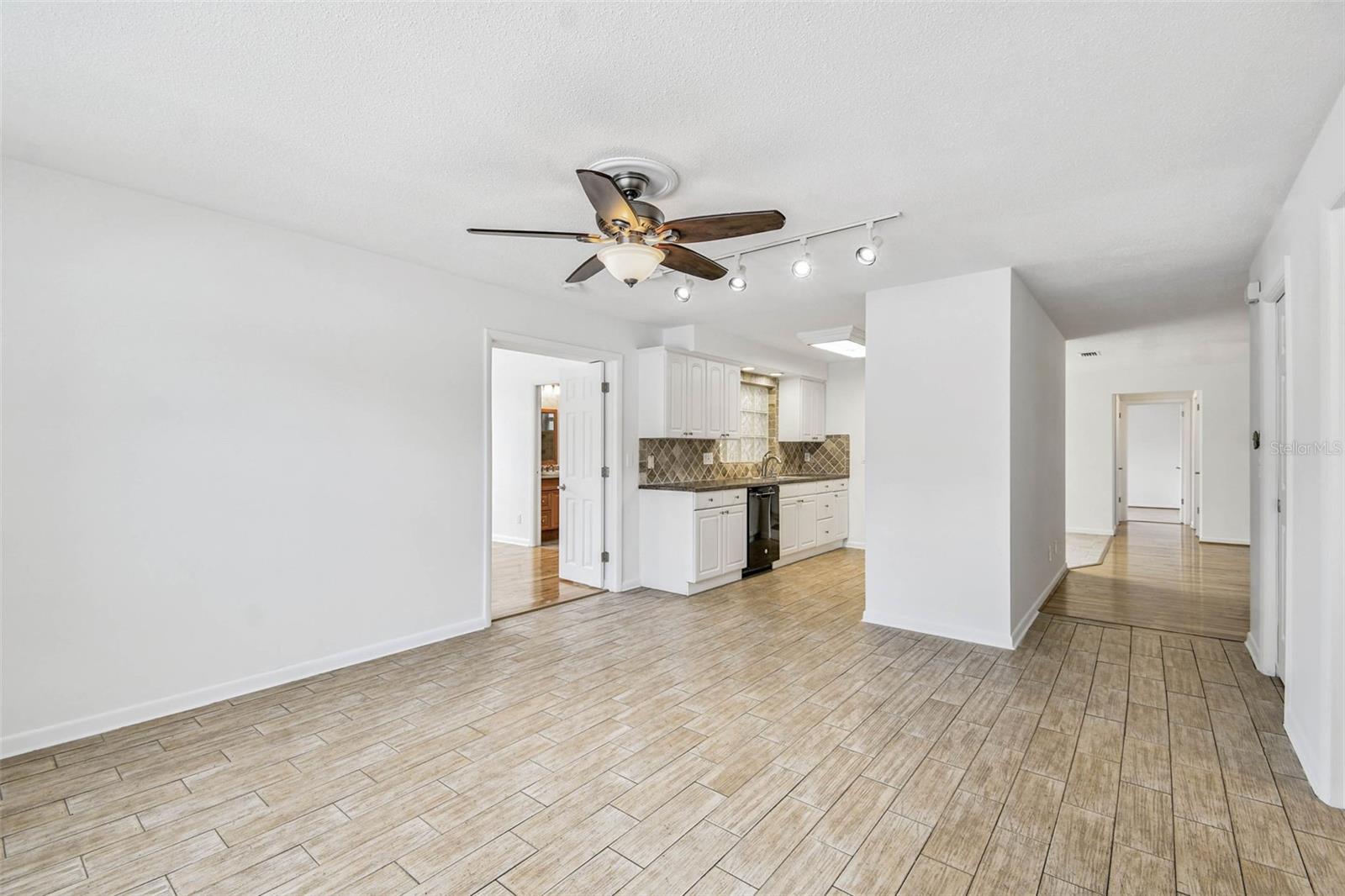 Family Room looking into kitchen