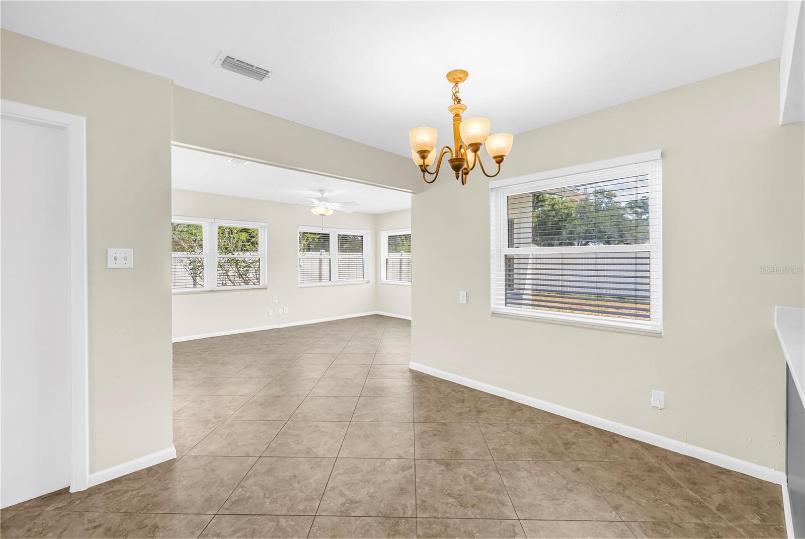 Dining & family room