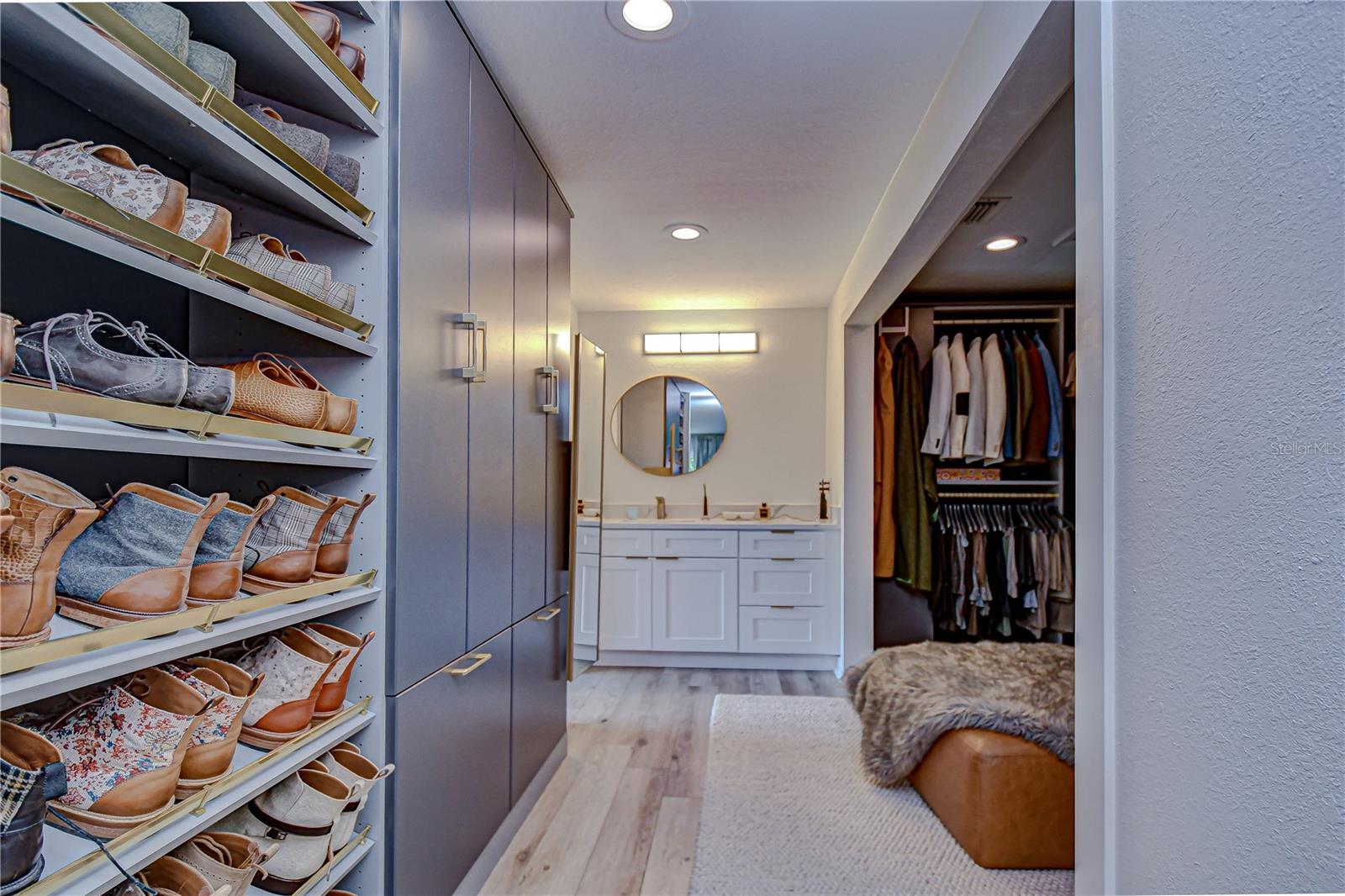 Hallway to Ensuite Bath - Custom Closets
