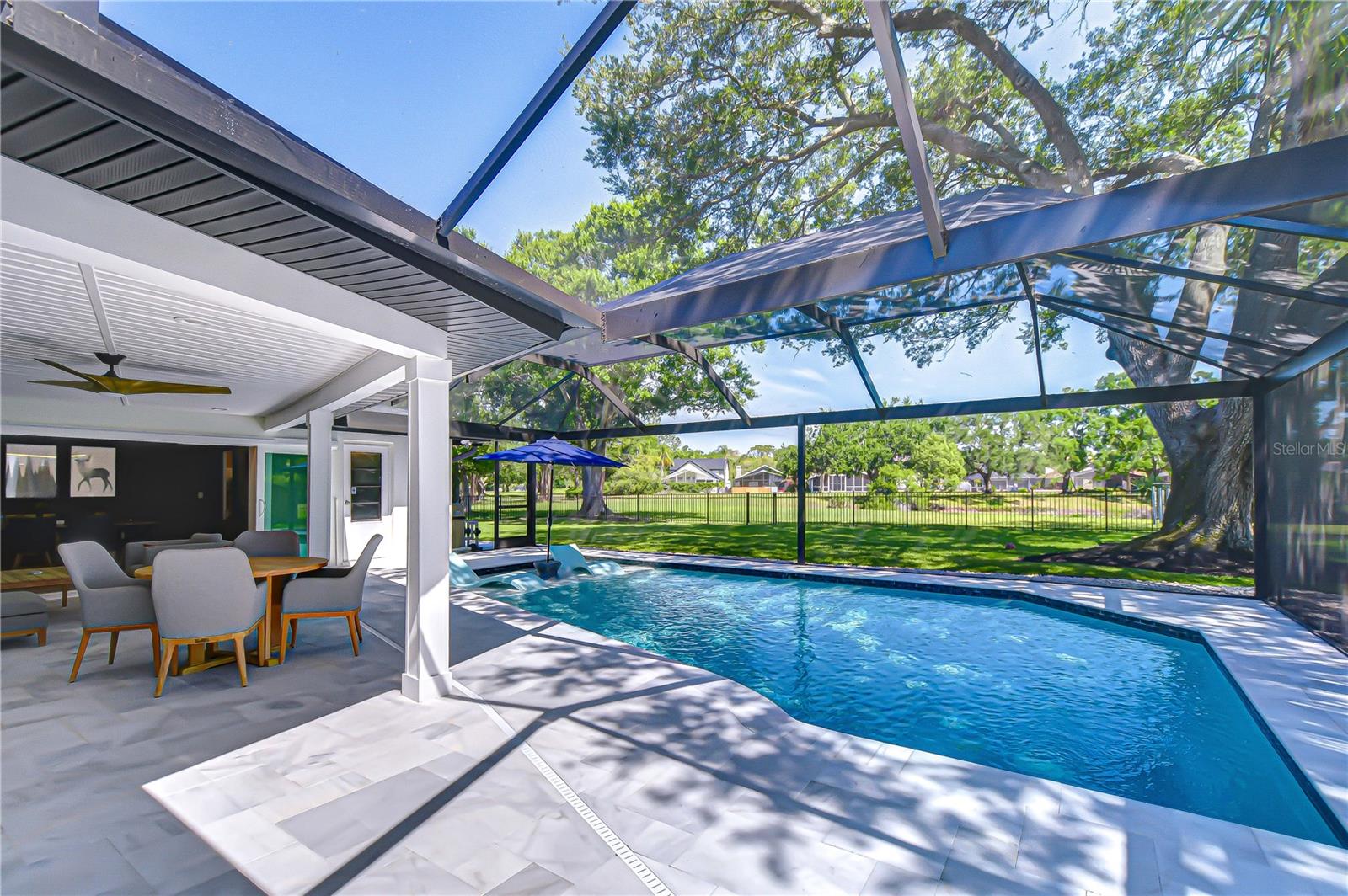 Lanai, Pool, Backyard