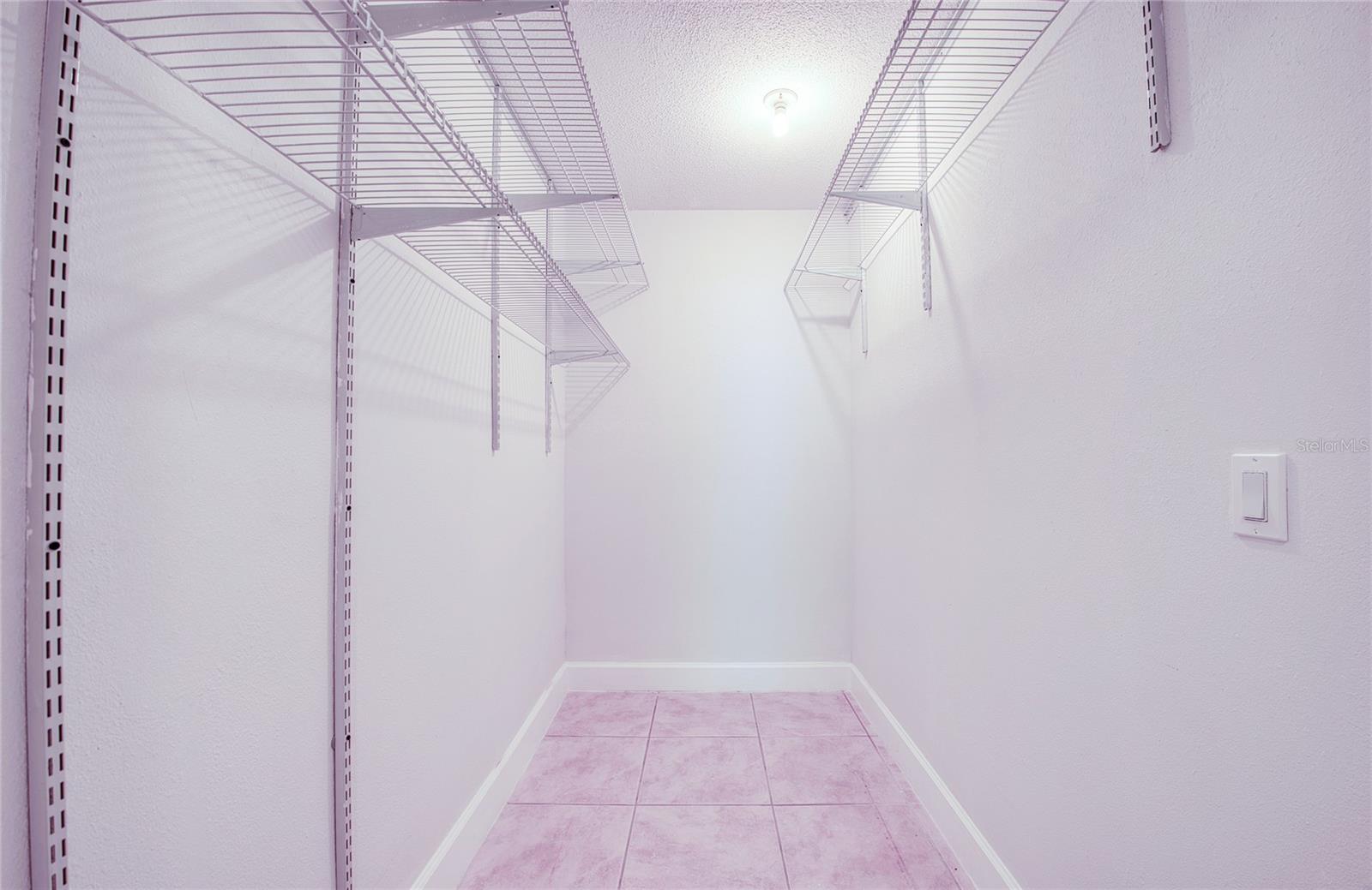 nice size walk-in closet