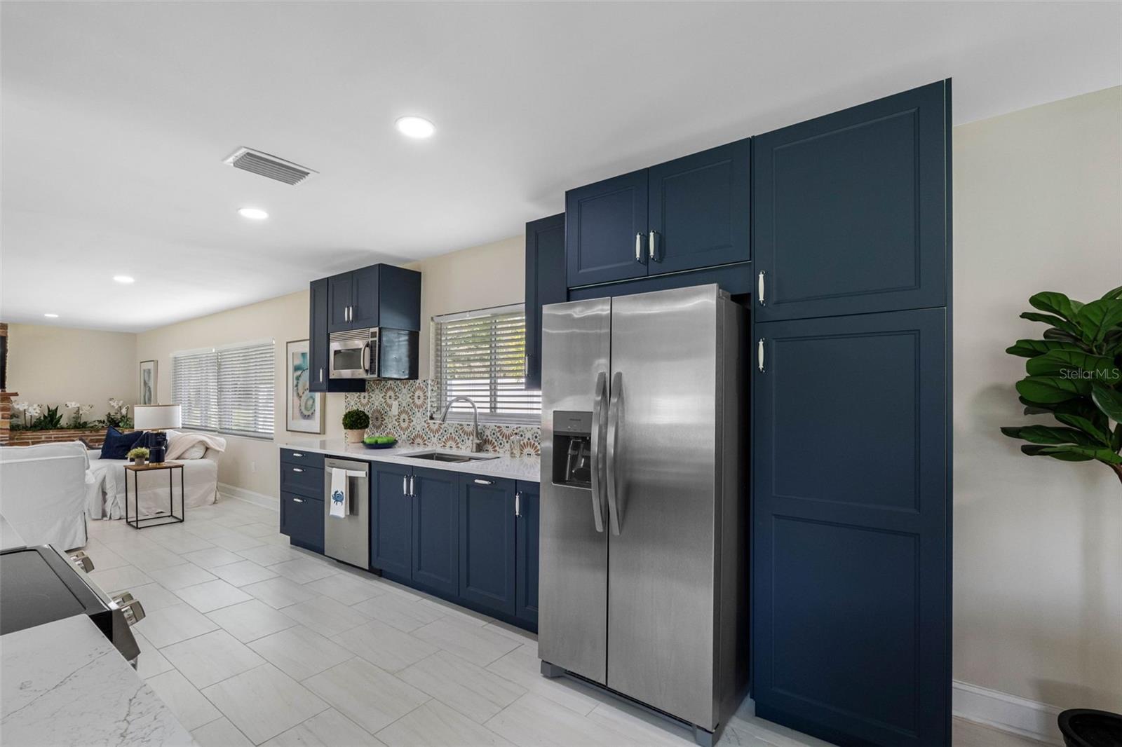 Spacious kitchen