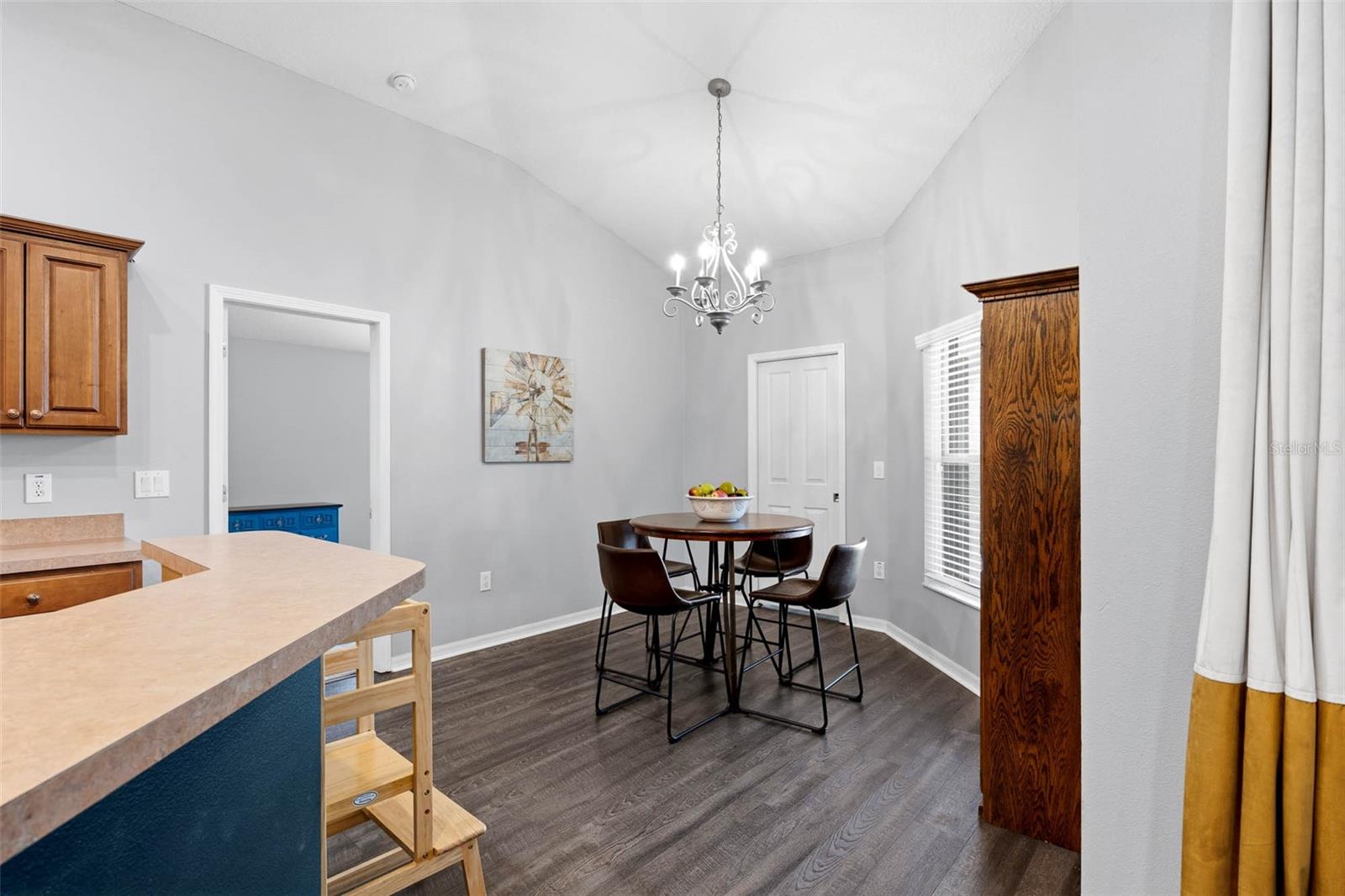 Breakfast Nook