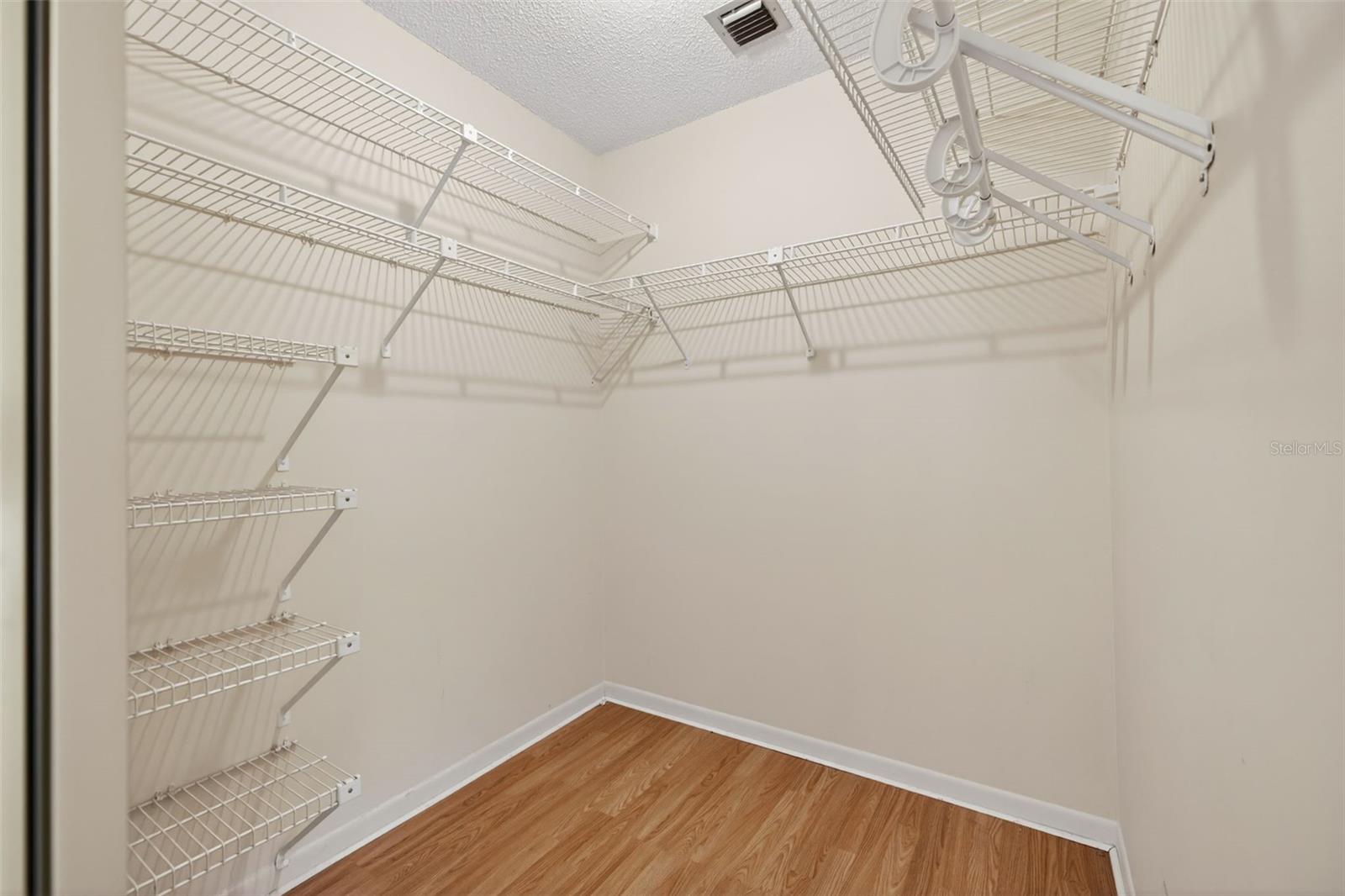 Walk-in Closet