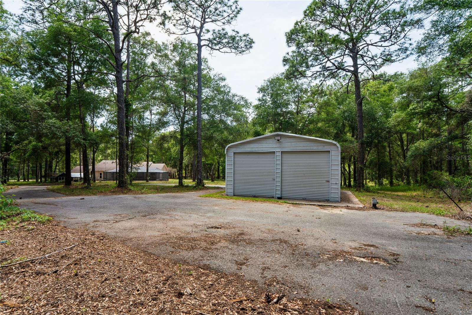 2 car detached garage