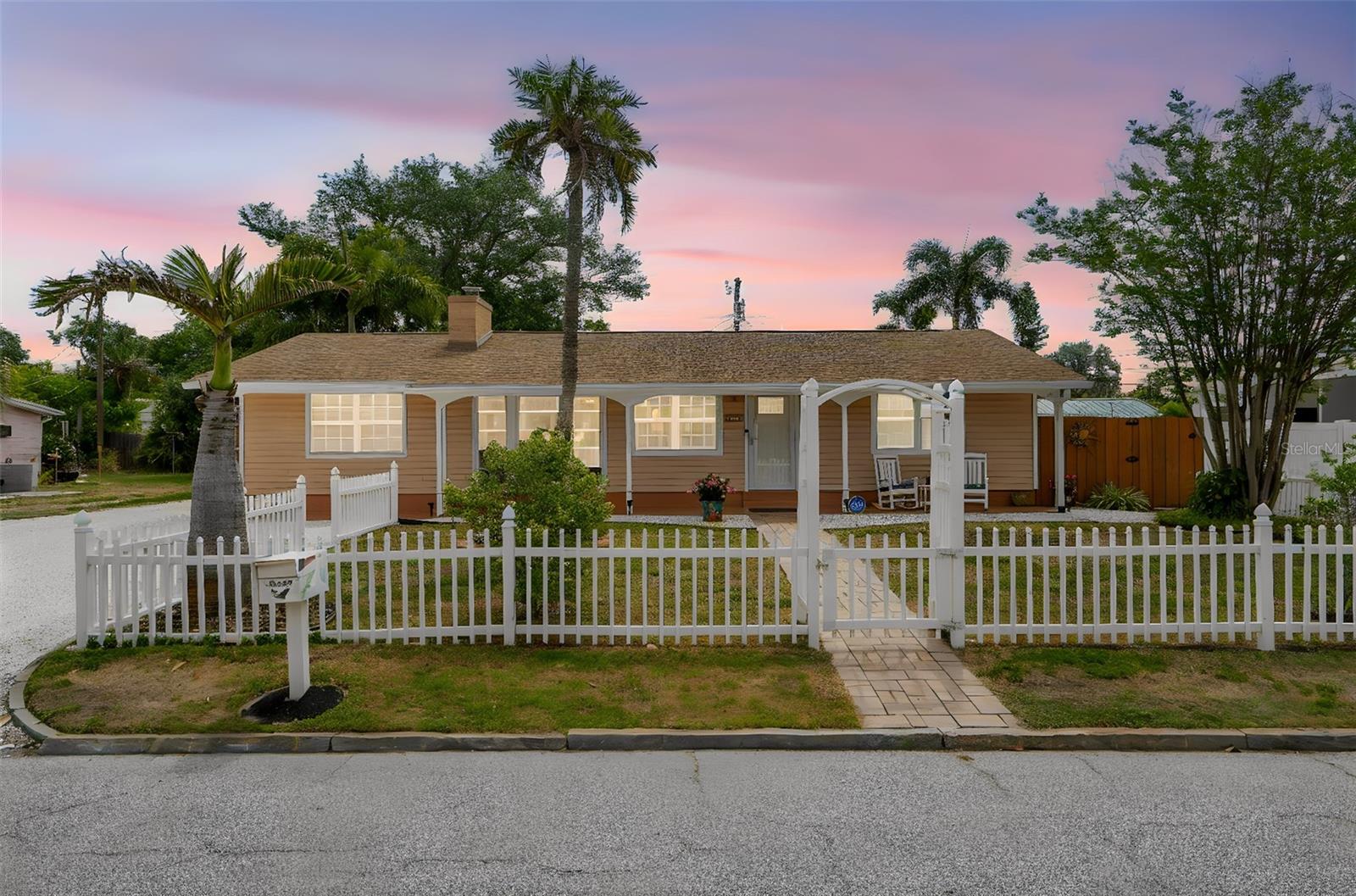 2648 46th St S, Gulfport.