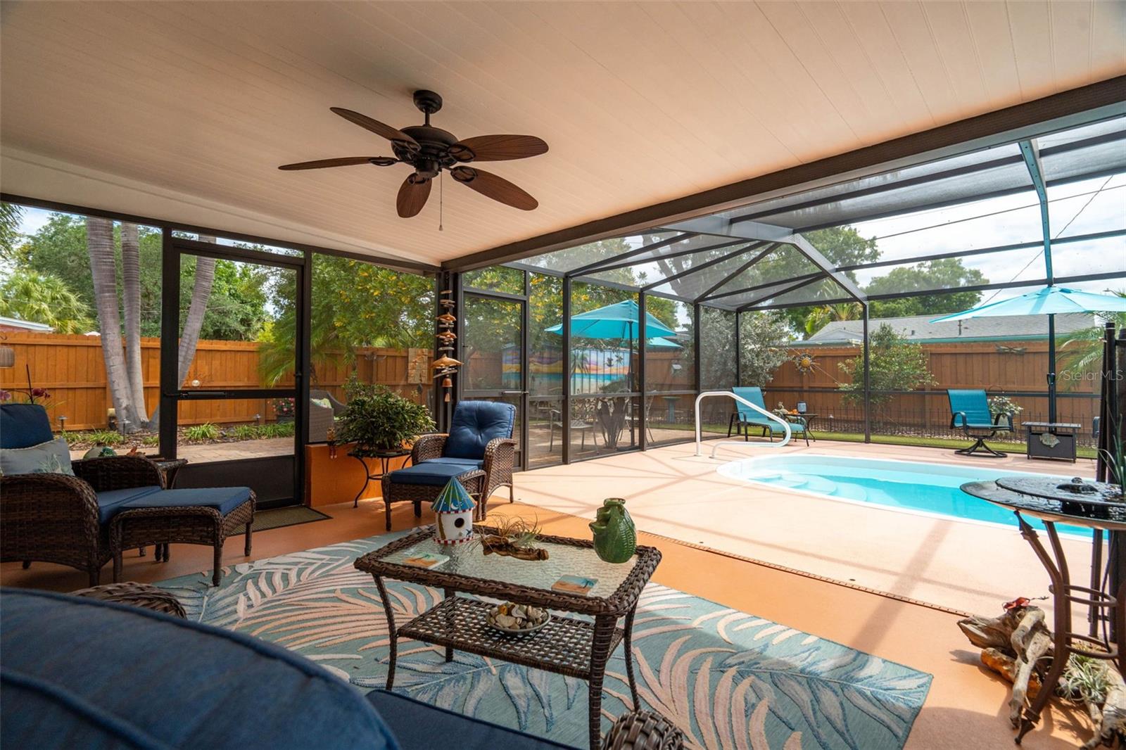 Dine Al Fresco right here!