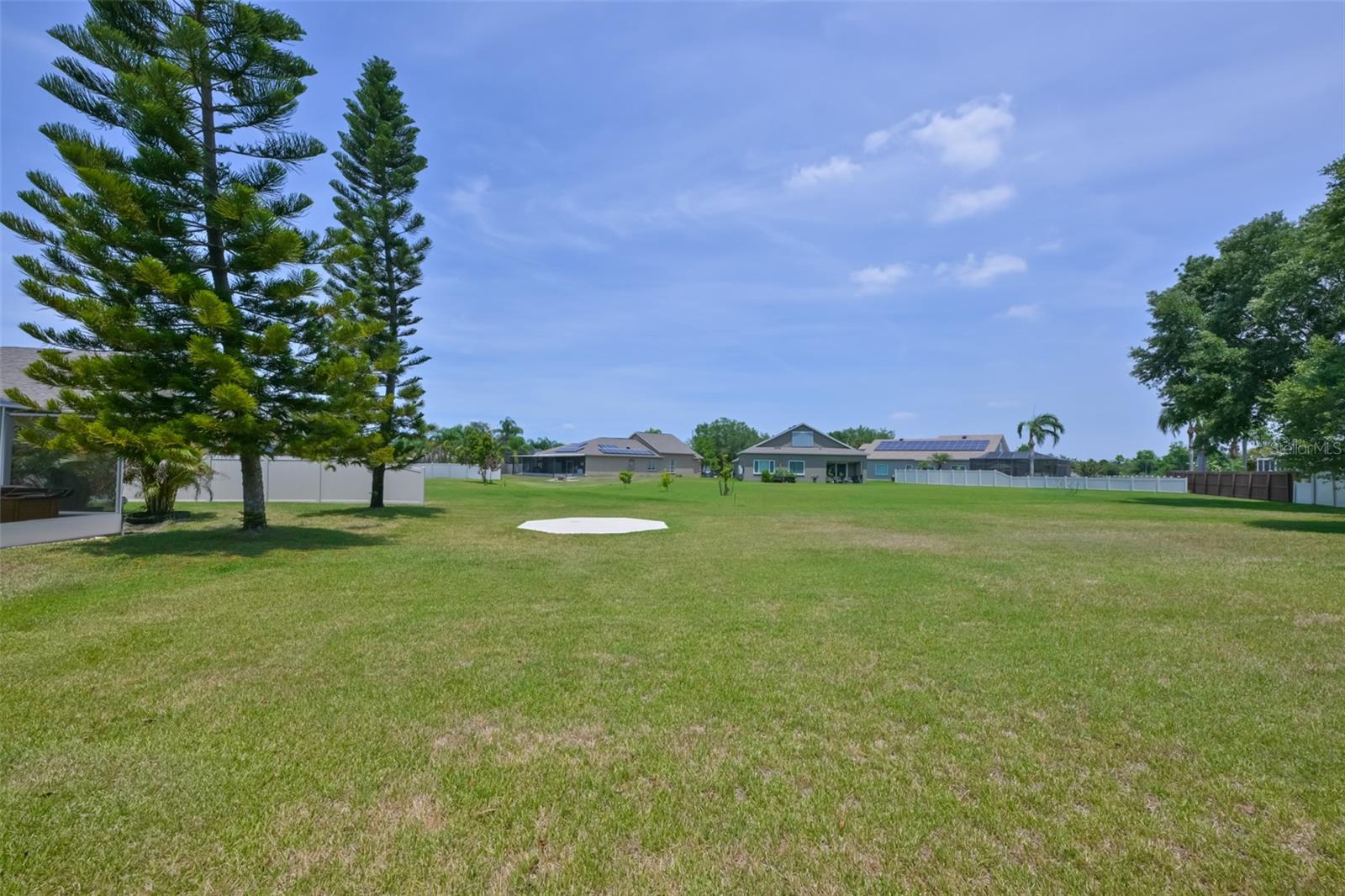 Huge backyard!