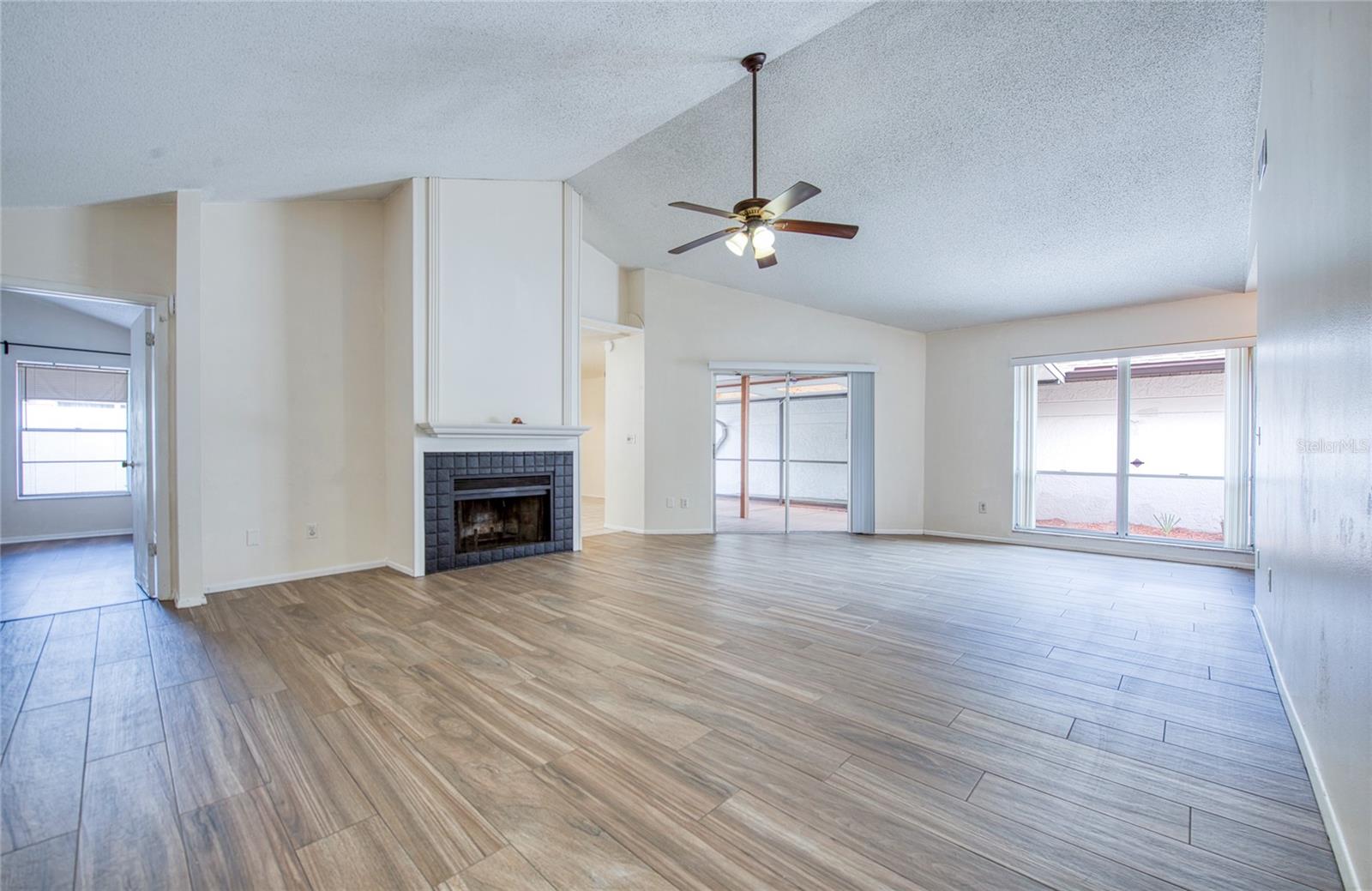 GREAT ROOM WITH FIREPLACE