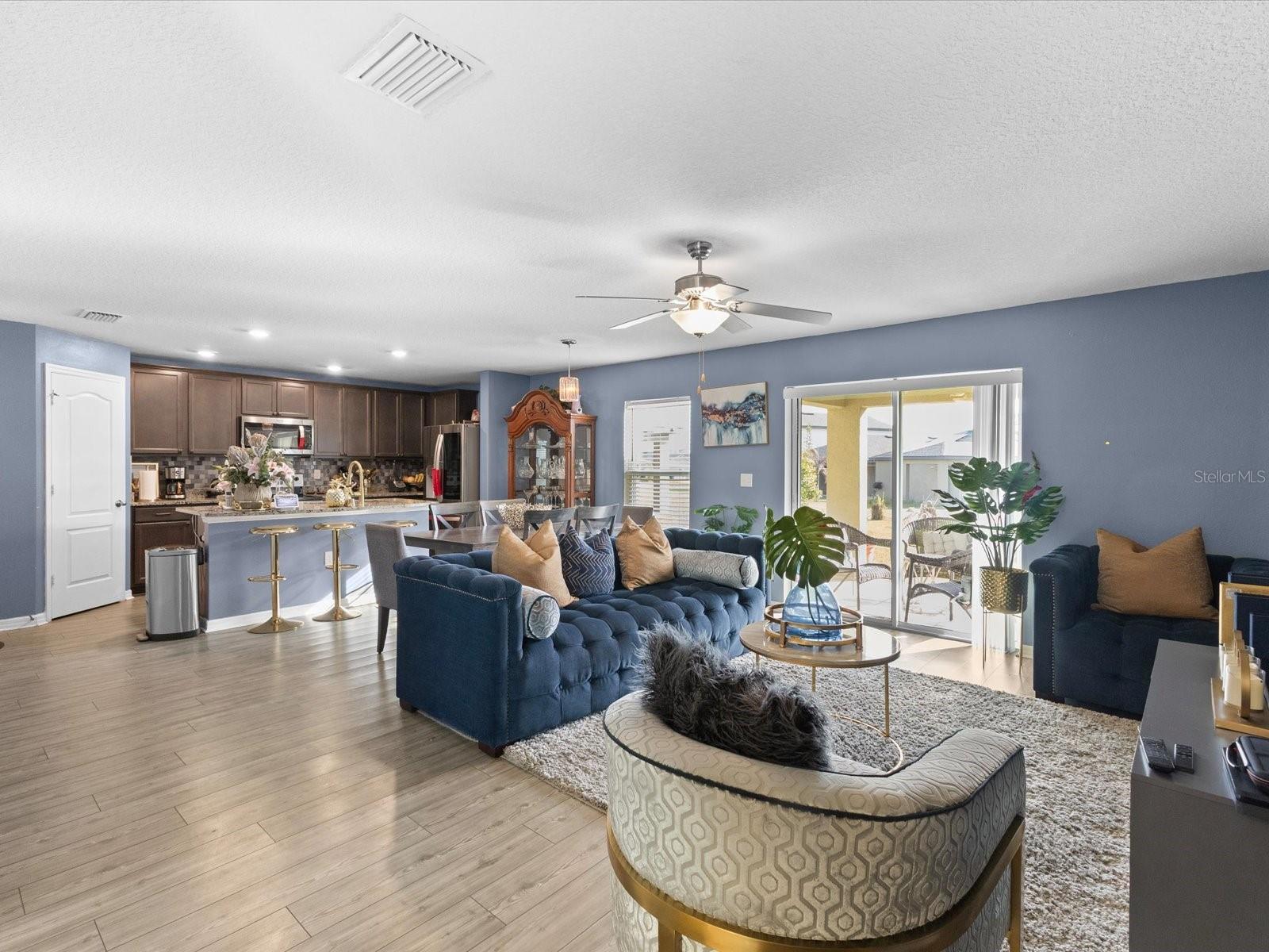 Living Kitchen