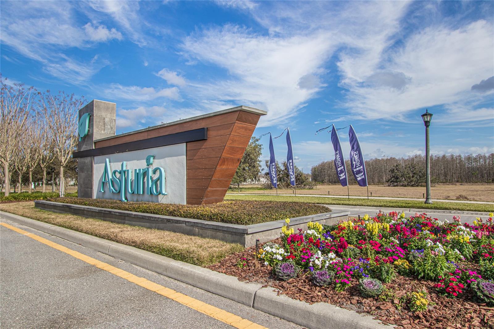 Asturia community entrace