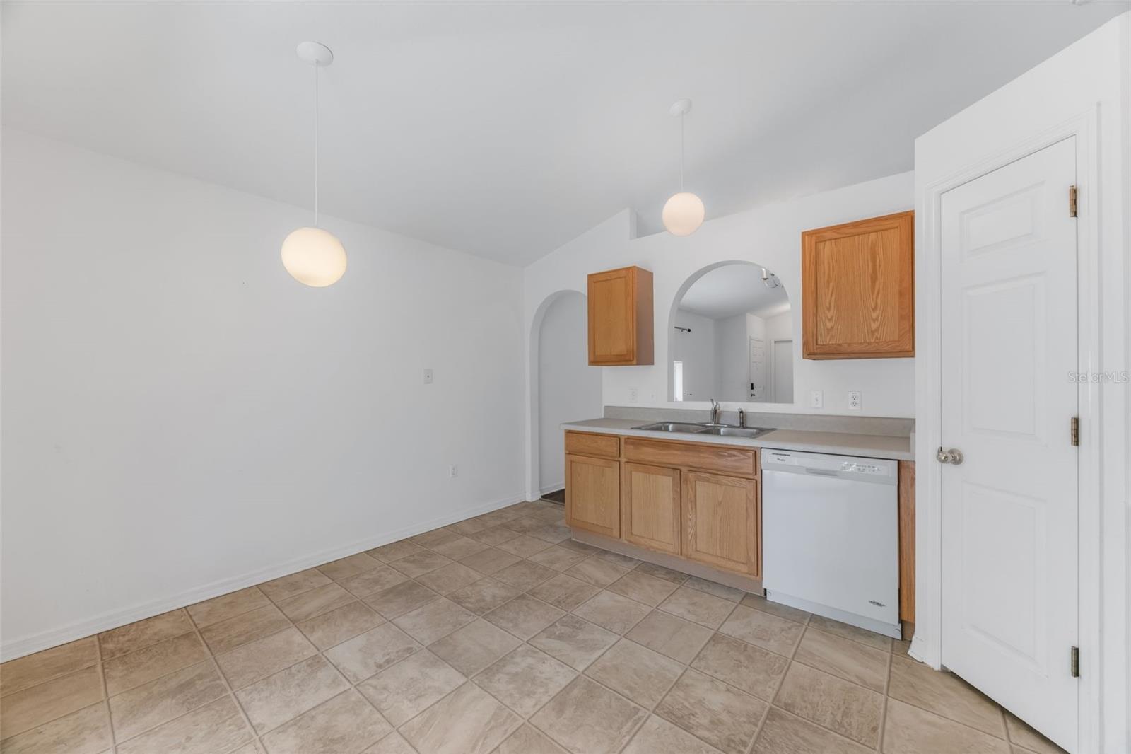 Kitchen/Breakfast Nook/Pantry