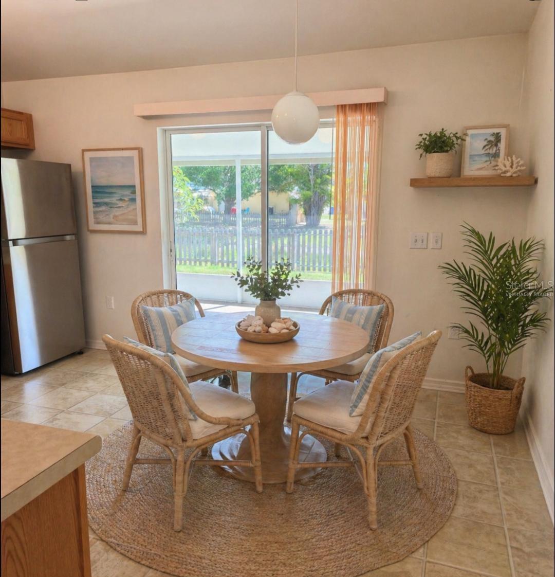 Virtually Staged Breakfast Nook
