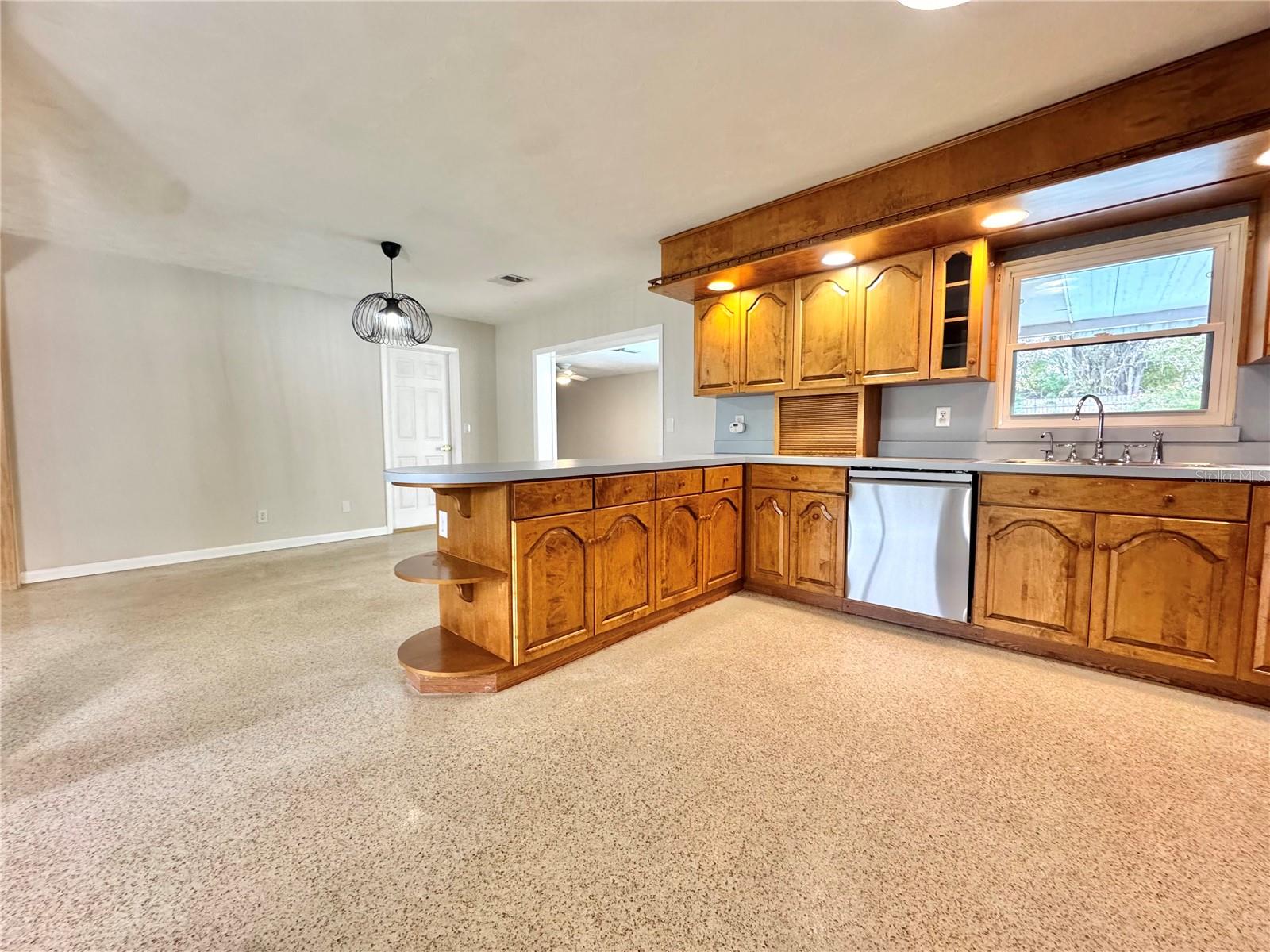 Kitchen with so much space