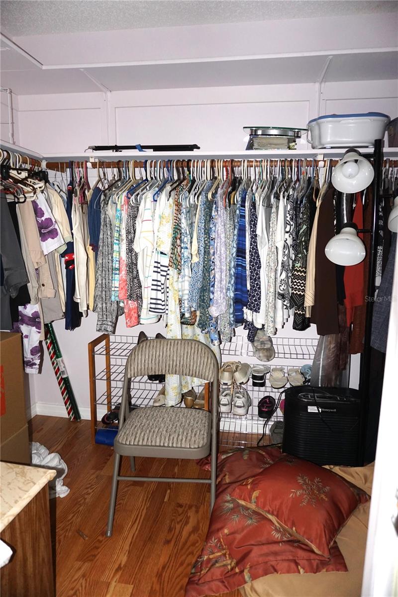 MBR closet