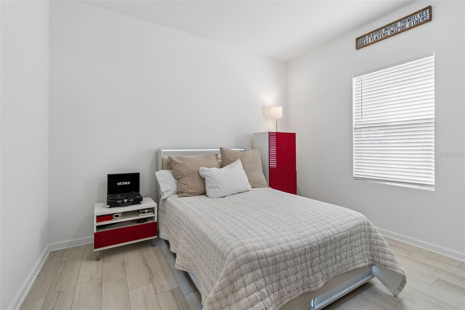 2nd Bedroom