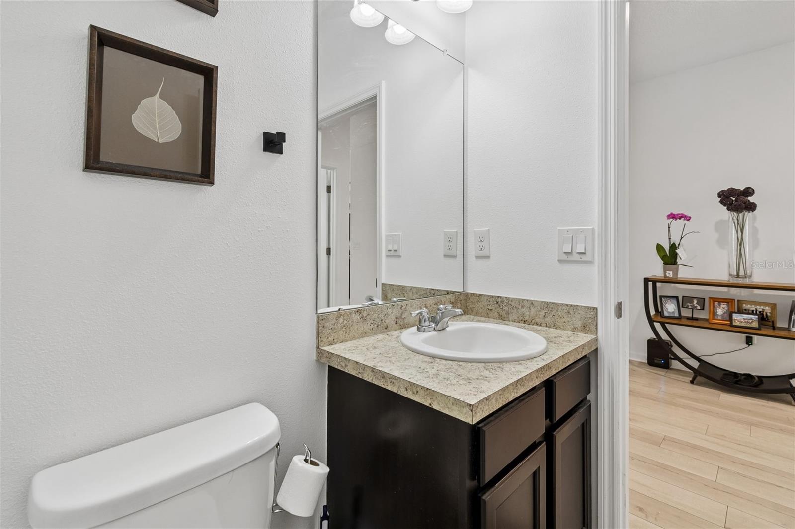 2nd Bathroom