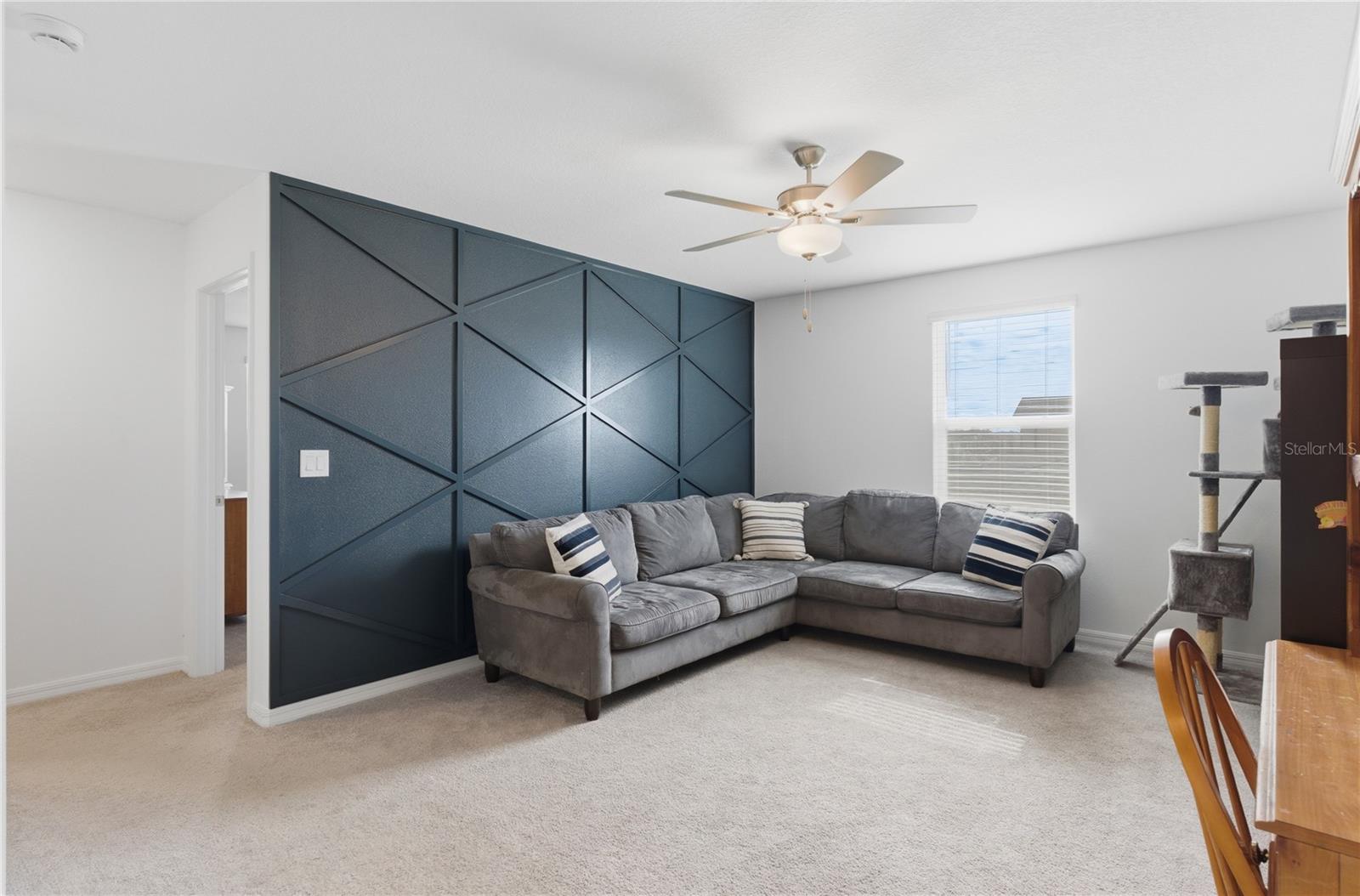 Upper level loft