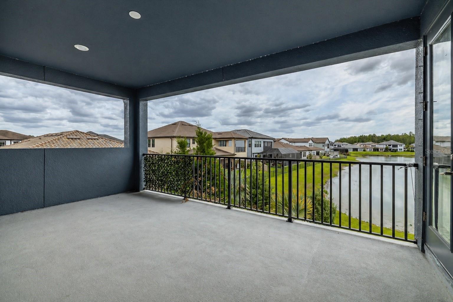 2nd level balcony