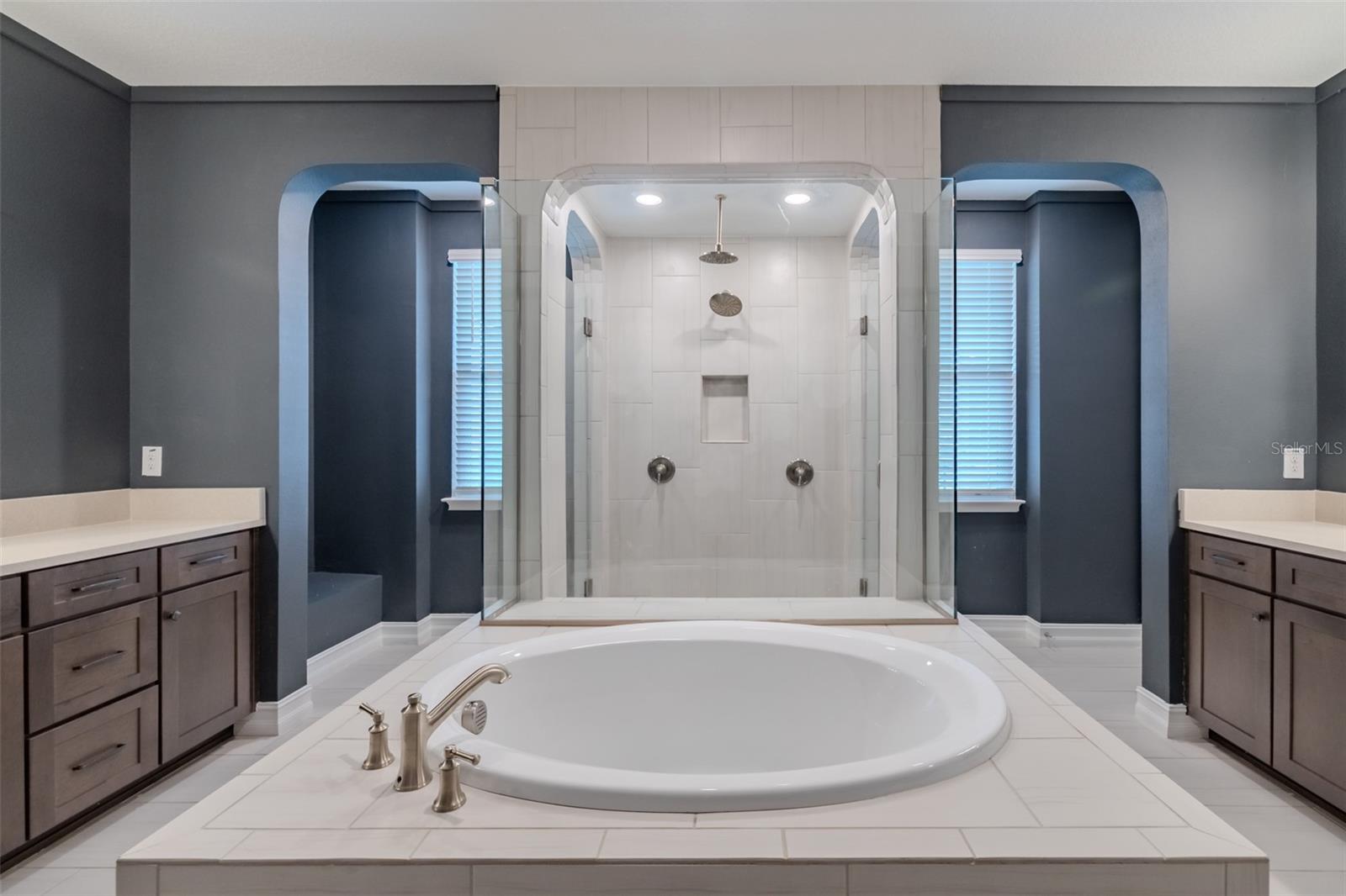 en suite bath