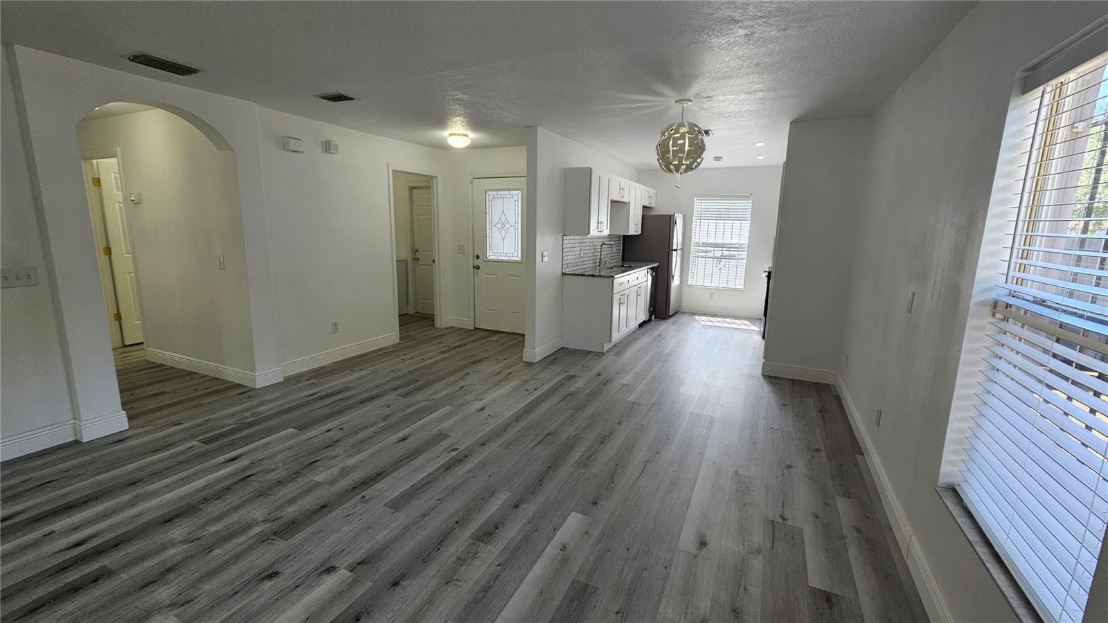 Leaving /Dining Room