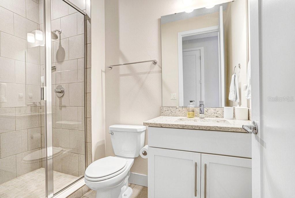 2nd bedroom en-suite bathroom Level 2