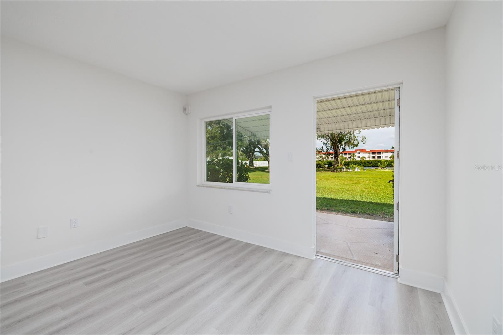 Living Room/Backyard View