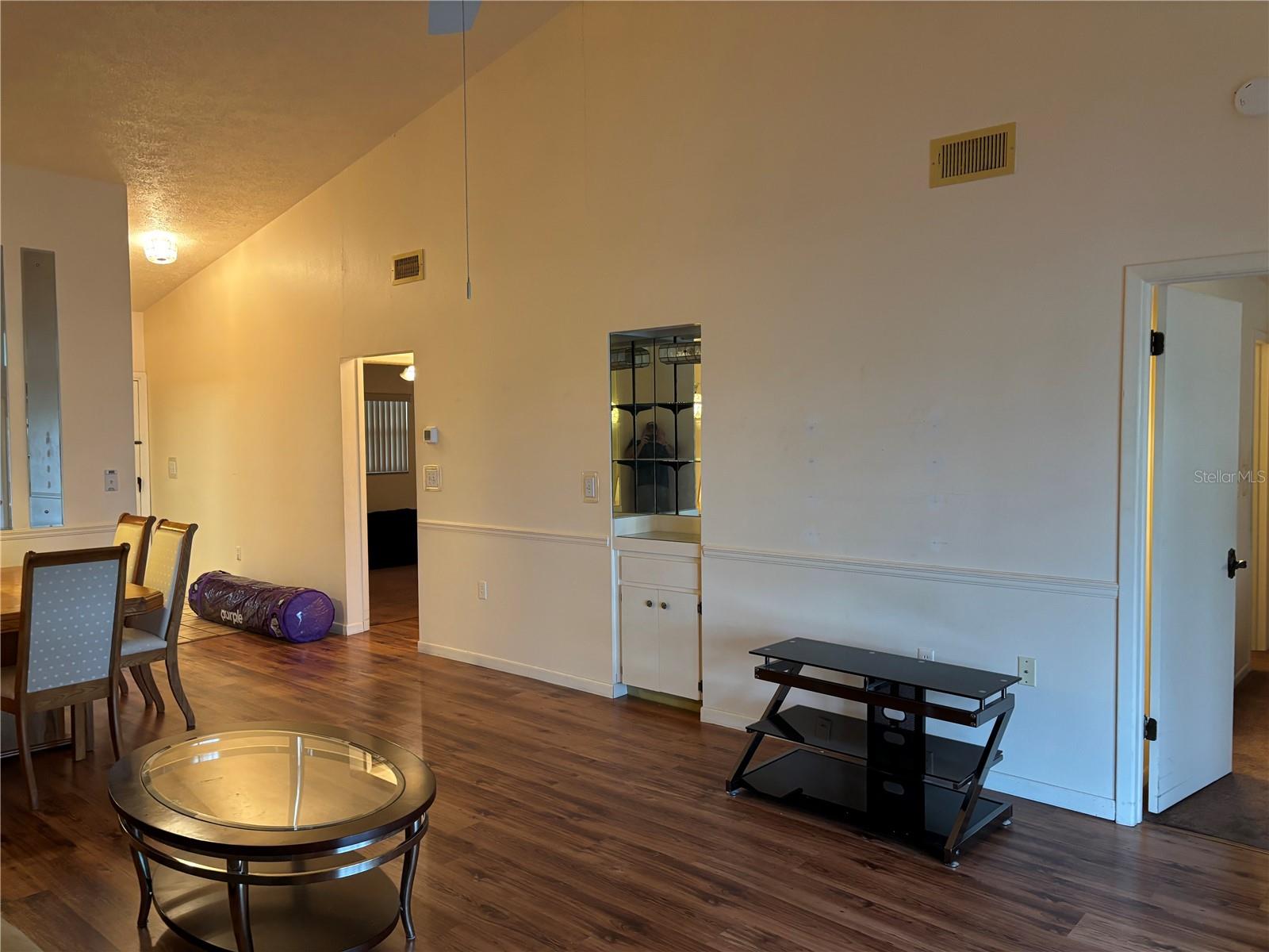 Living/Dining Room Combo