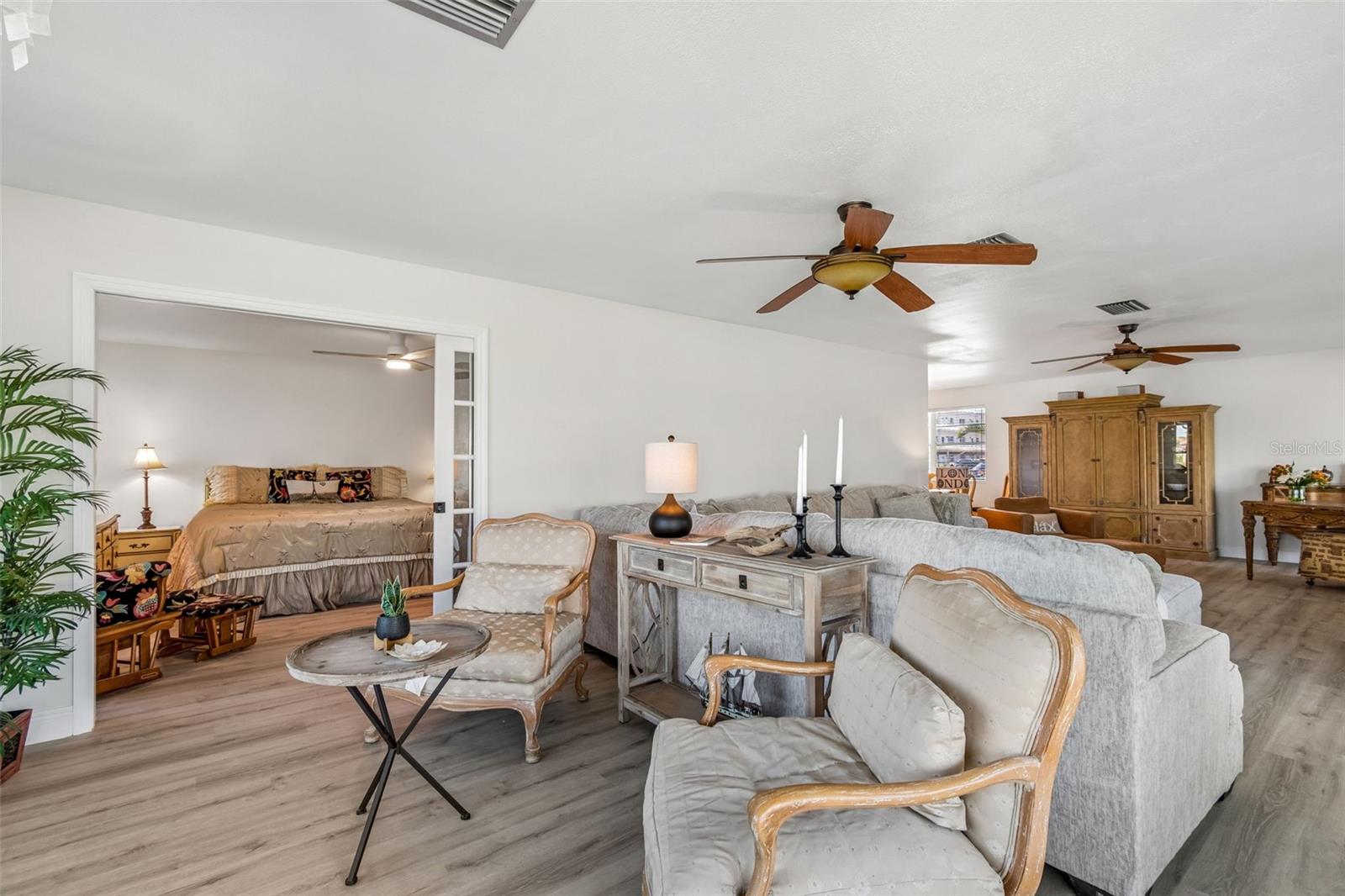 Seating Area Westward Facing