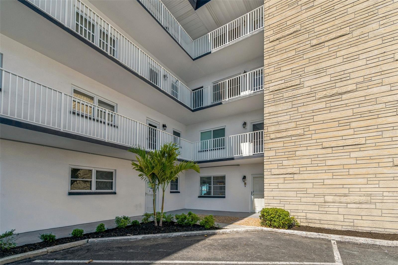 Corner Unit - 1st Floor